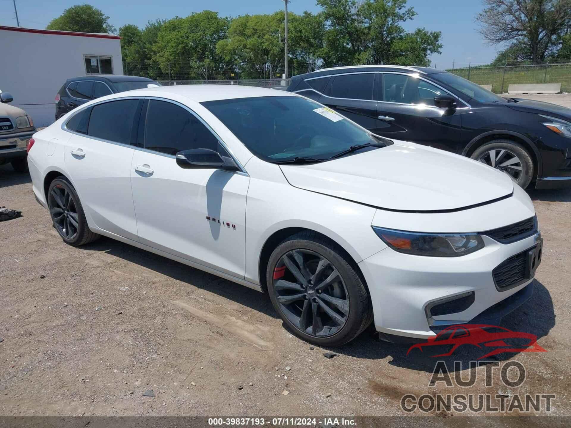 CHEVROLET MALIBU 2018 - 1G1ZD5ST4JF152256