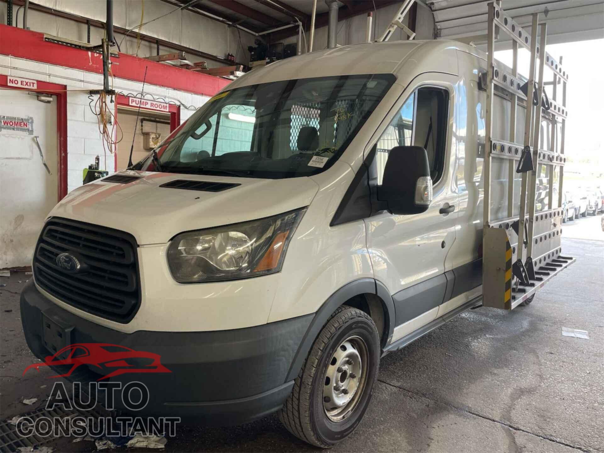 FORD TRANSIT 2016 - 1FTYR2CM1GKB33366