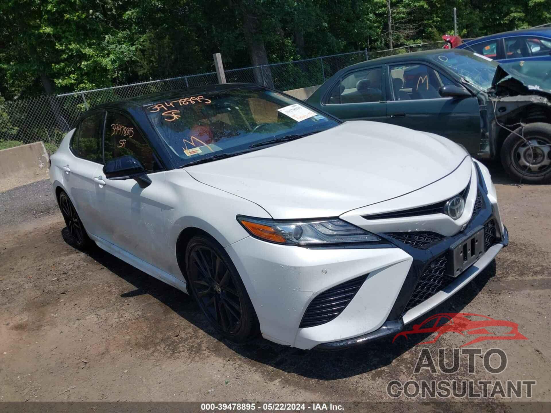 TOYOTA CAMRY 2018 - 4T1BZ1HK8JU013076