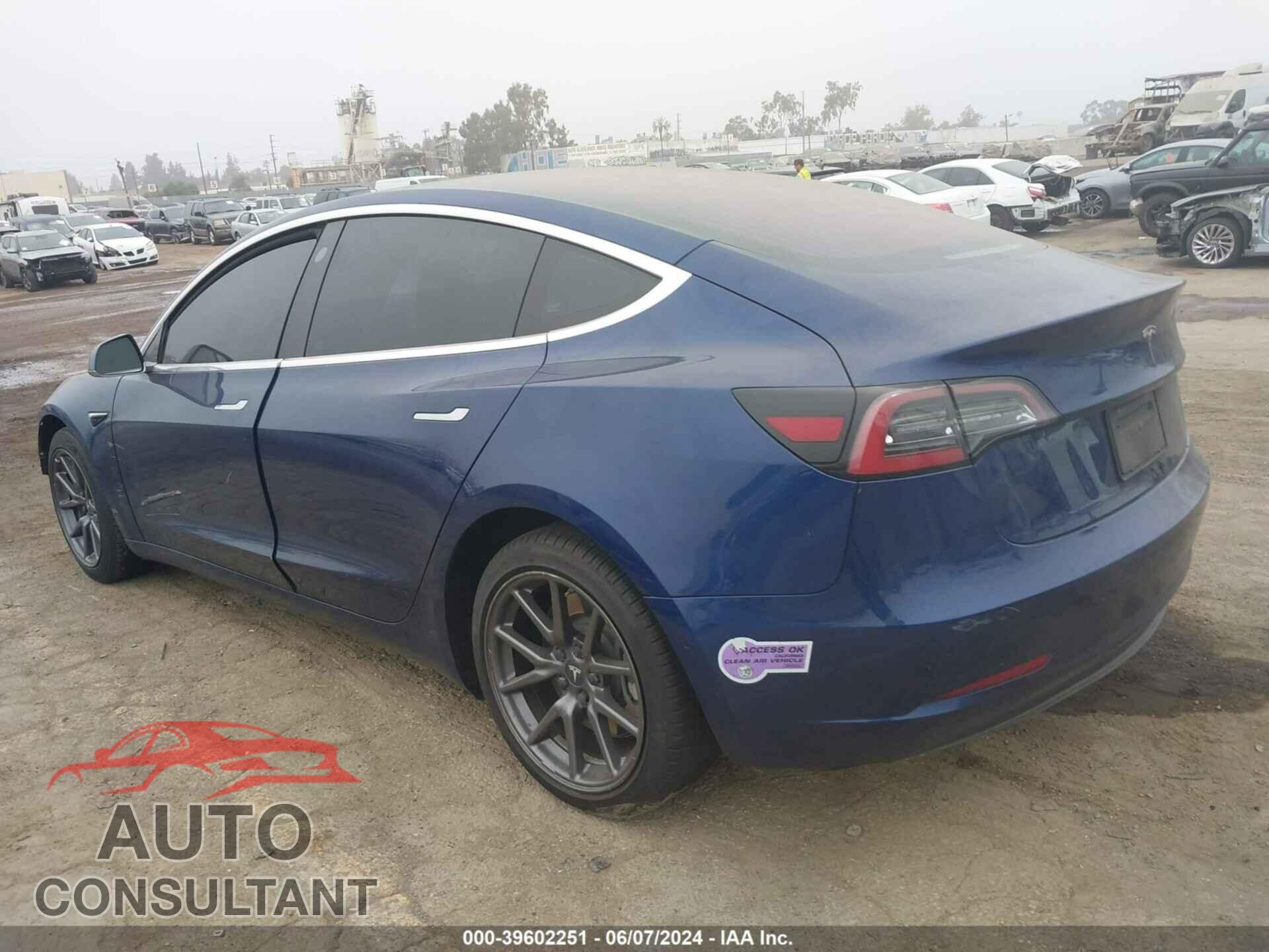 TESLA MODEL 3 2019 - 5YJ3E1EA9KF309153
