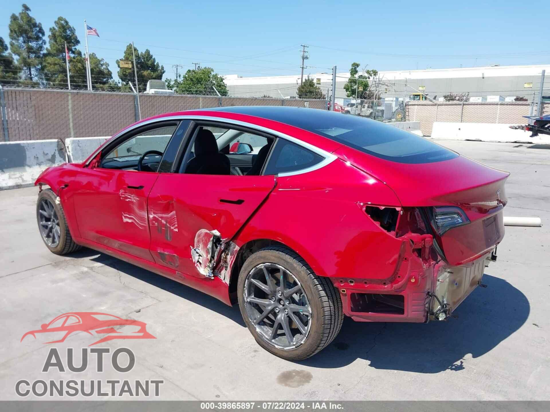 TESLA MODEL 3 2018 - 5YJ3E1EA8JF044806