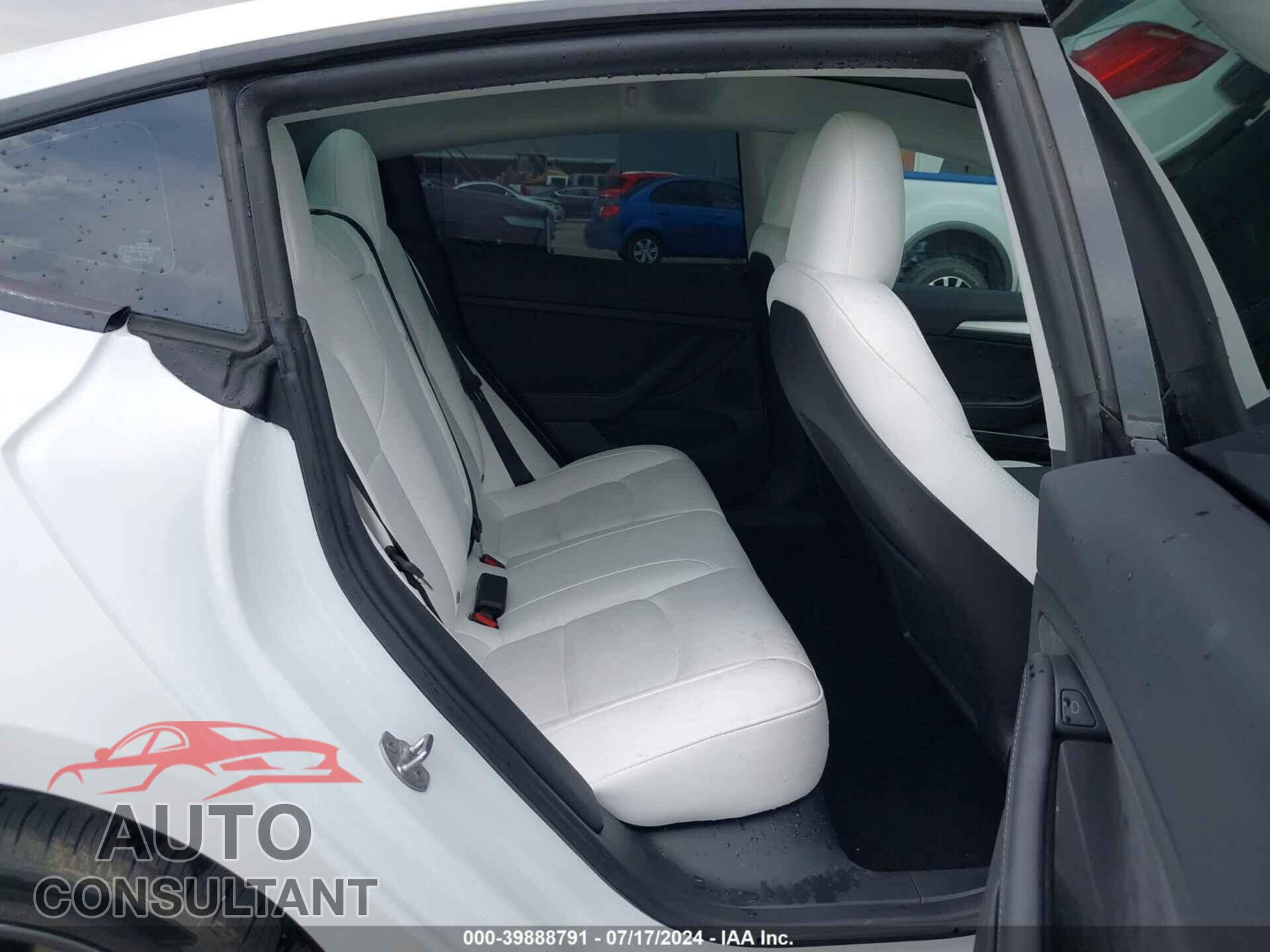 TESLA MODEL 3 2023 - 5YJ3E1EA3PF486966