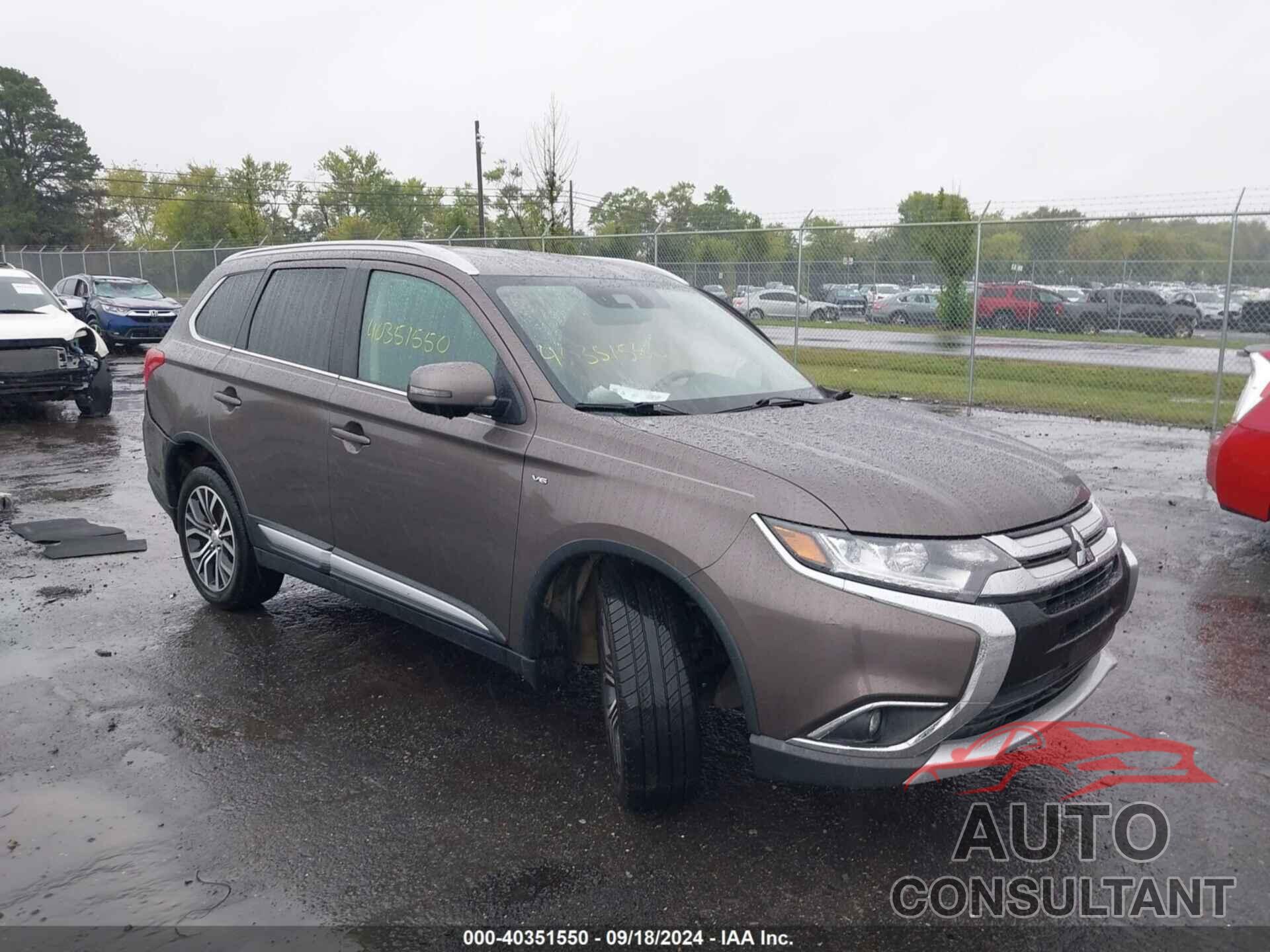 MITSUBISHI OUTLANDER 2018 - JA4JZ4AX8JZ045465