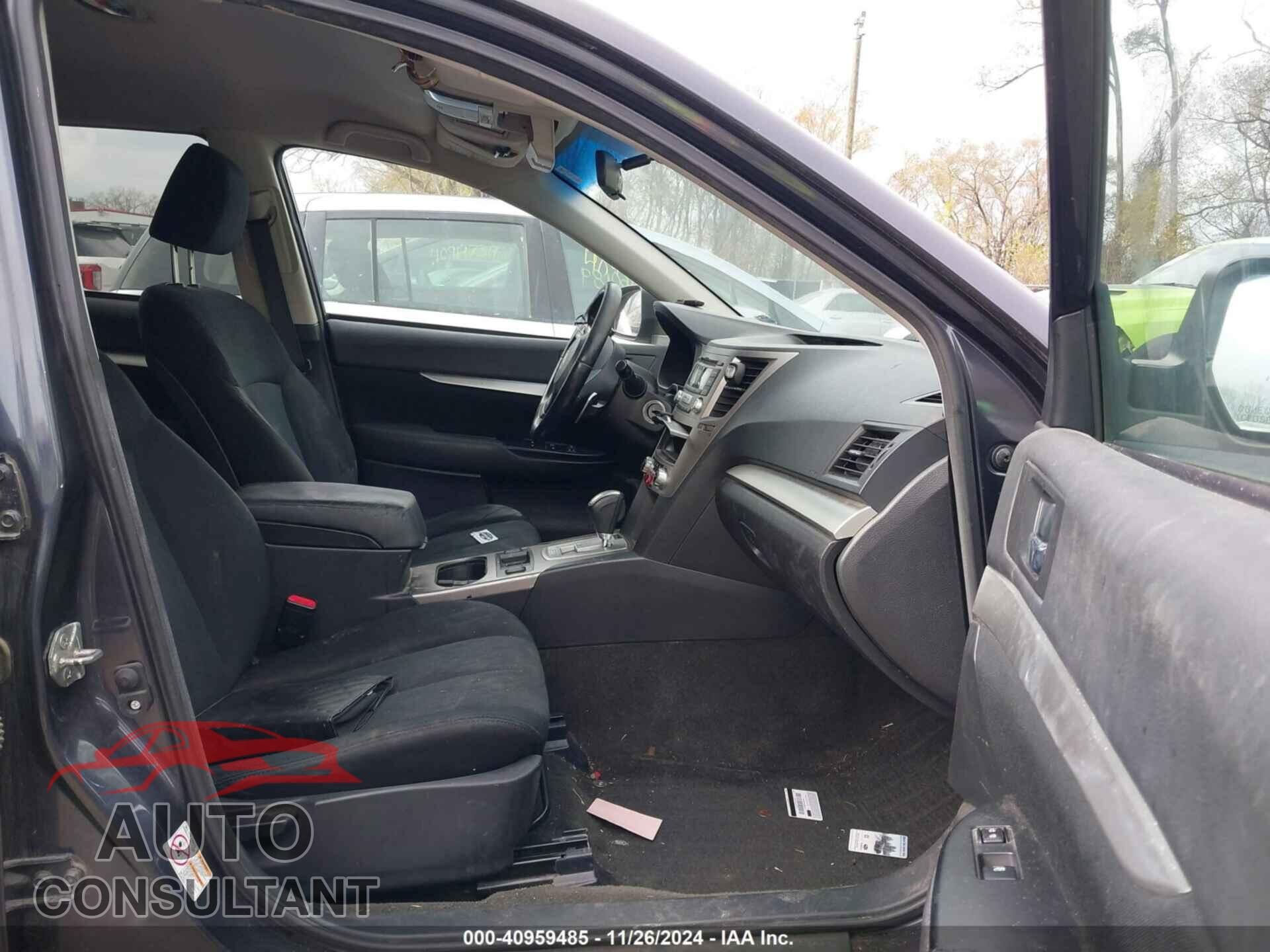 SUBARU OUTBACK 2013 - 4S4BRBCC8D3303219