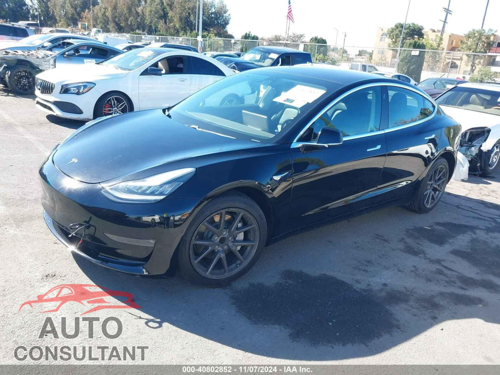 TESLA MODEL 3 2018 - 5YJ3E1EA1JF151745