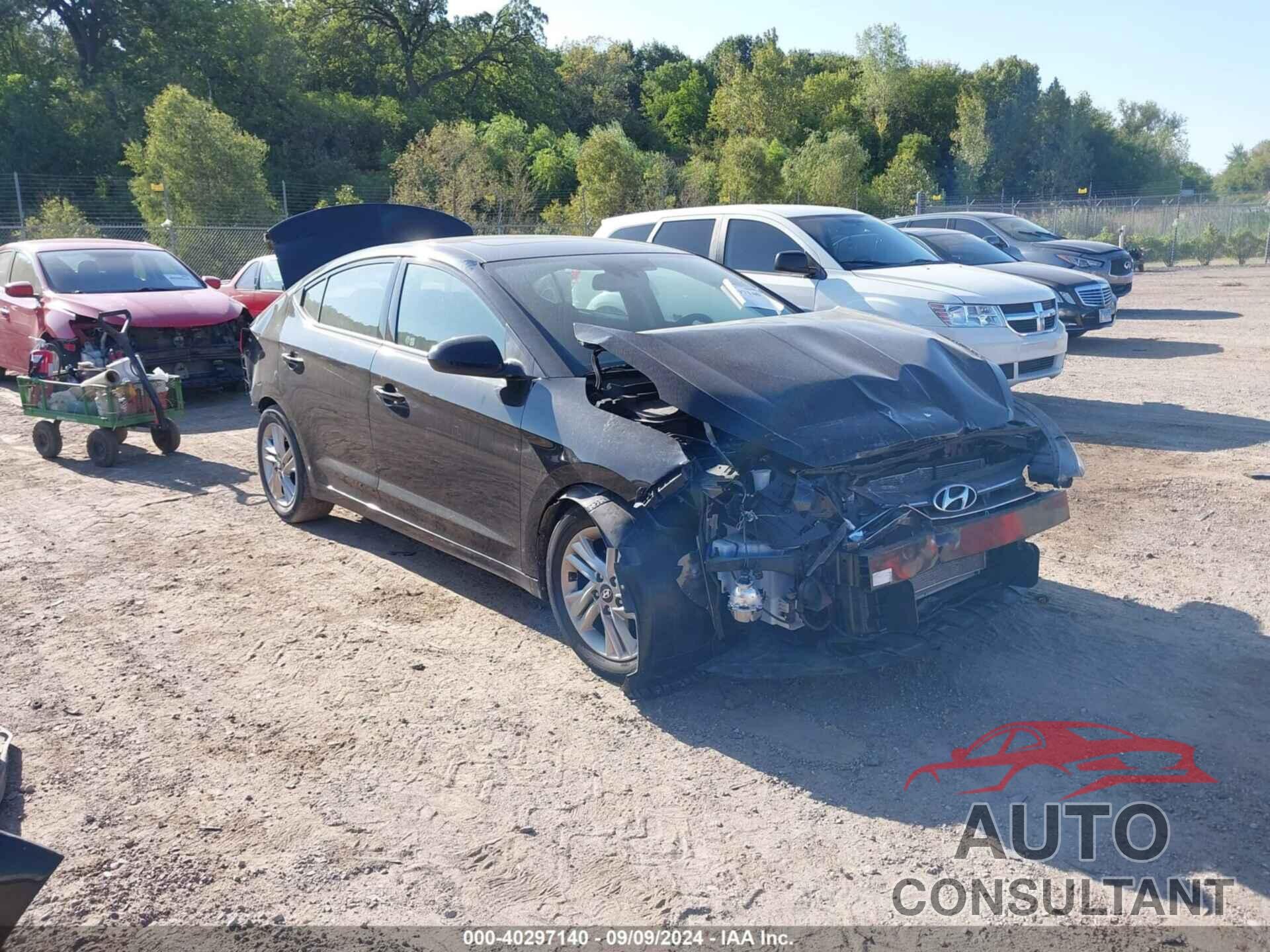HYUNDAI ELANTRA 2019 - 5NPD84LF1KH453003