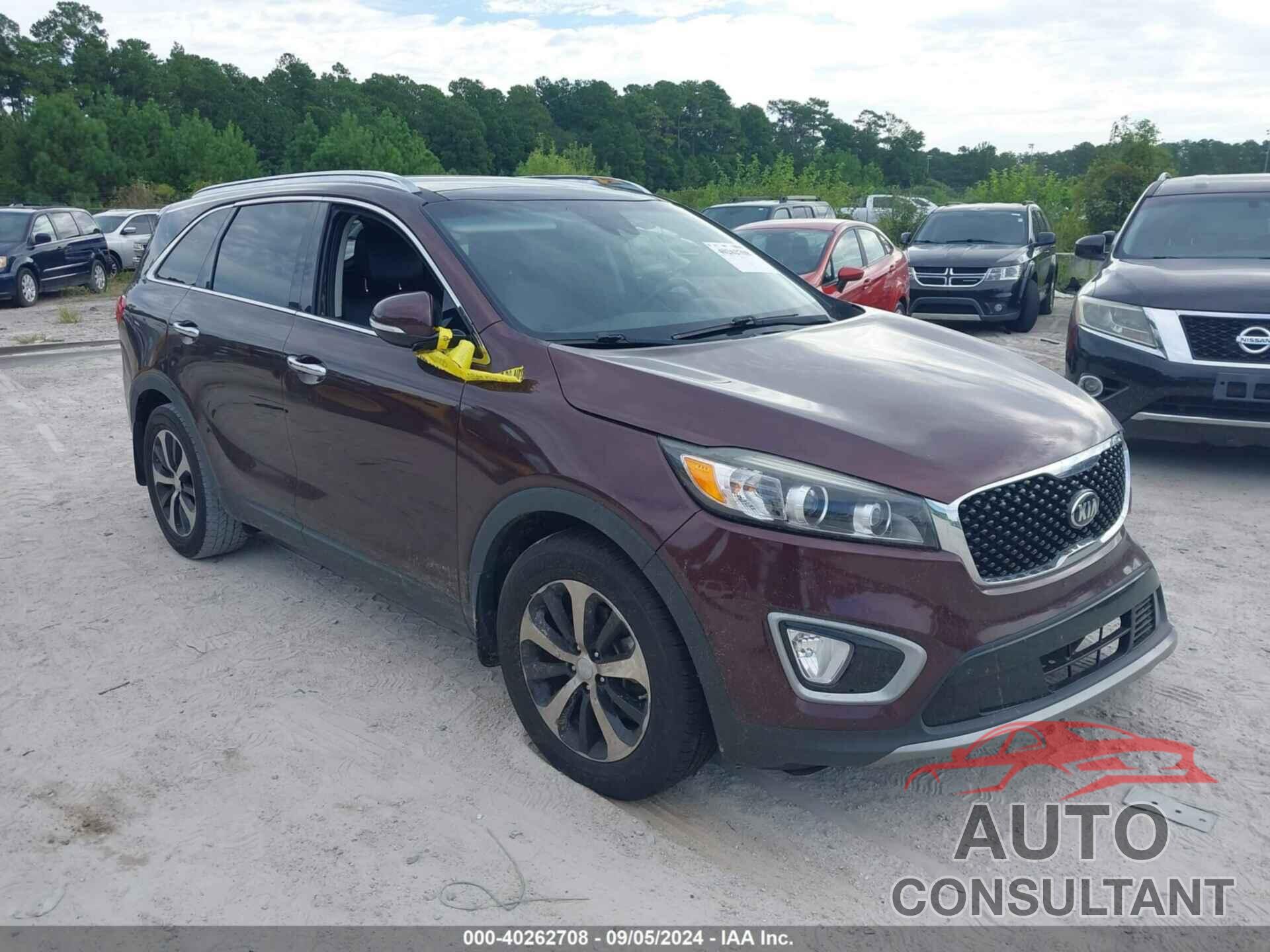 KIA SORENTO 2017 - 5XYPH4A53HG316619
