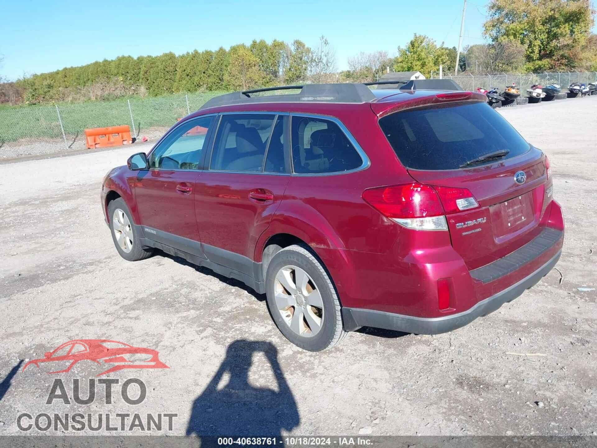 SUBARU OUTBACK 2011 - 4S4BRBKC8B3326286