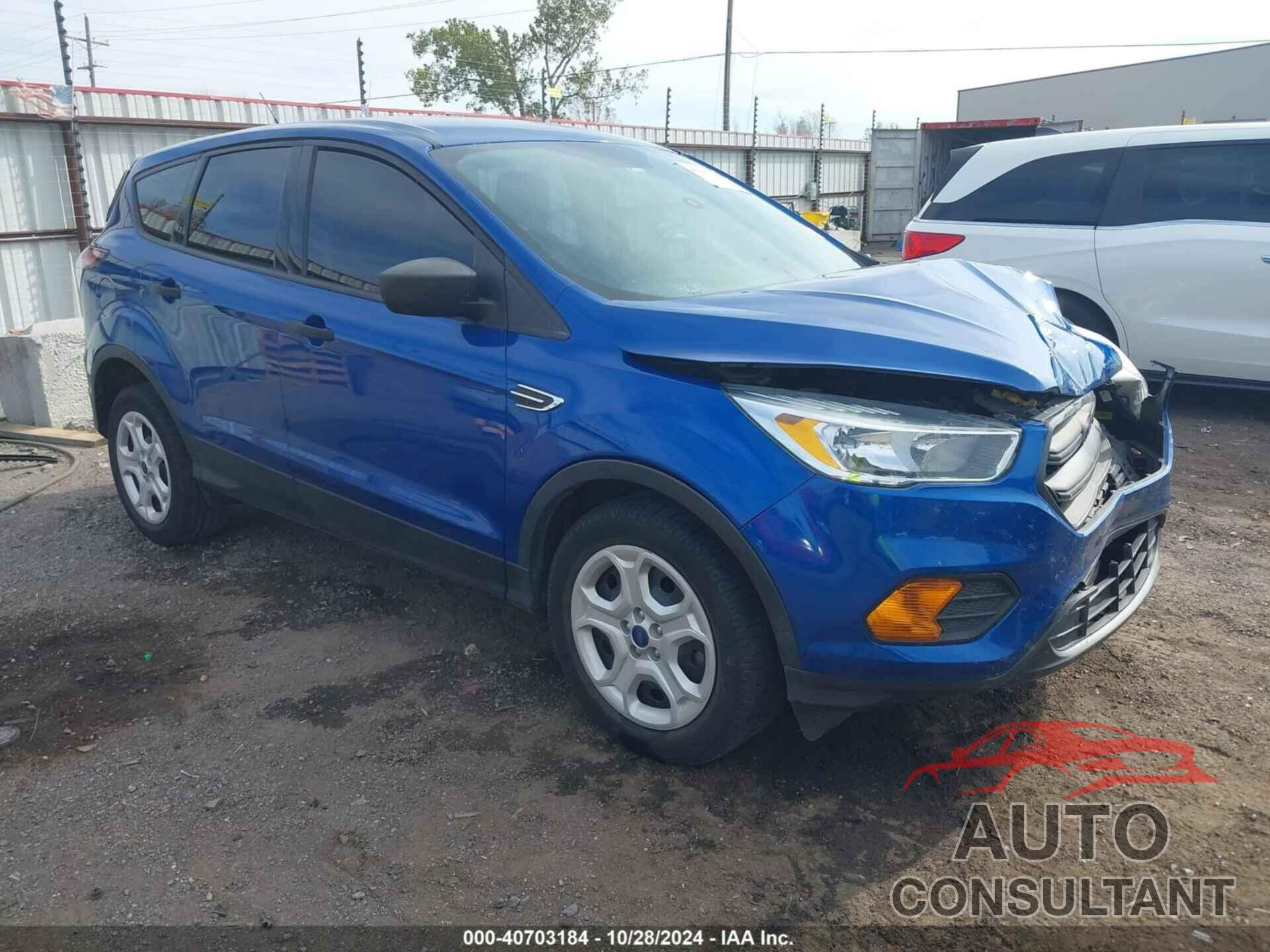 FORD ESCAPE 2017 - 1FMCU0F74HUB29171