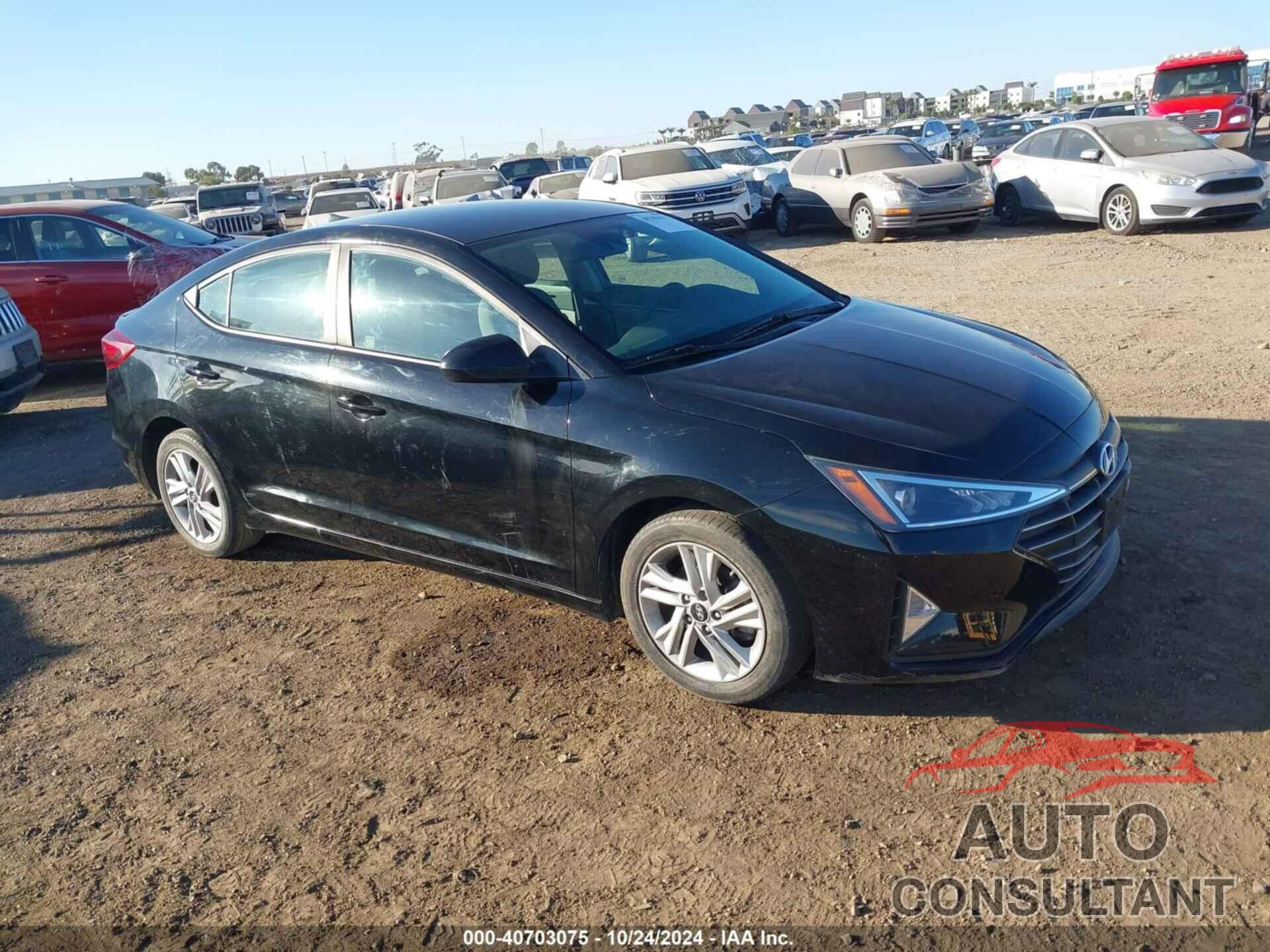 HYUNDAI ELANTRA 2019 - KMHD84LF9KU847561