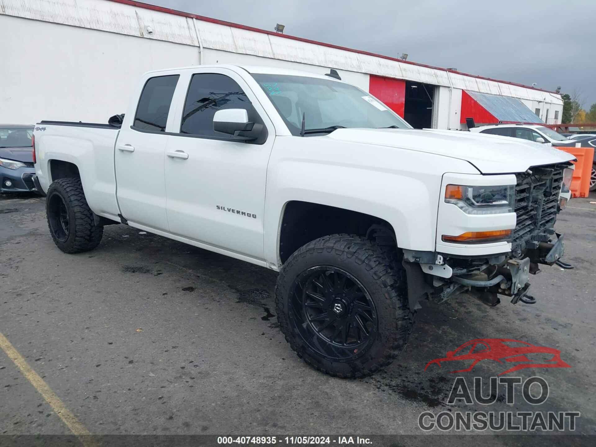 CHEVROLET SILVERADO 1500 2018 - 1GCVKPEC2JZ105972
