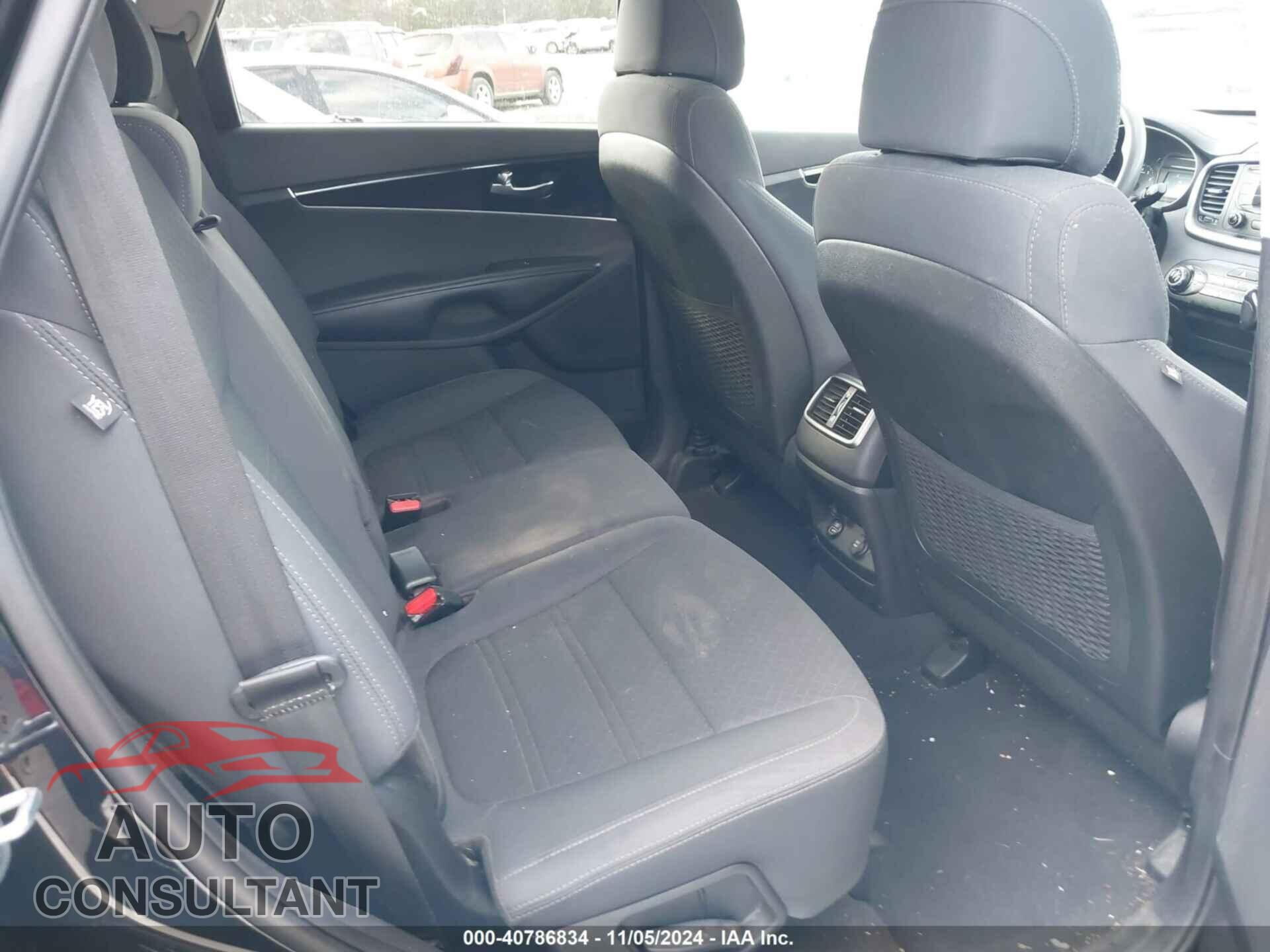 KIA SORENTO 2017 - 5XYPGDA3XHG278534