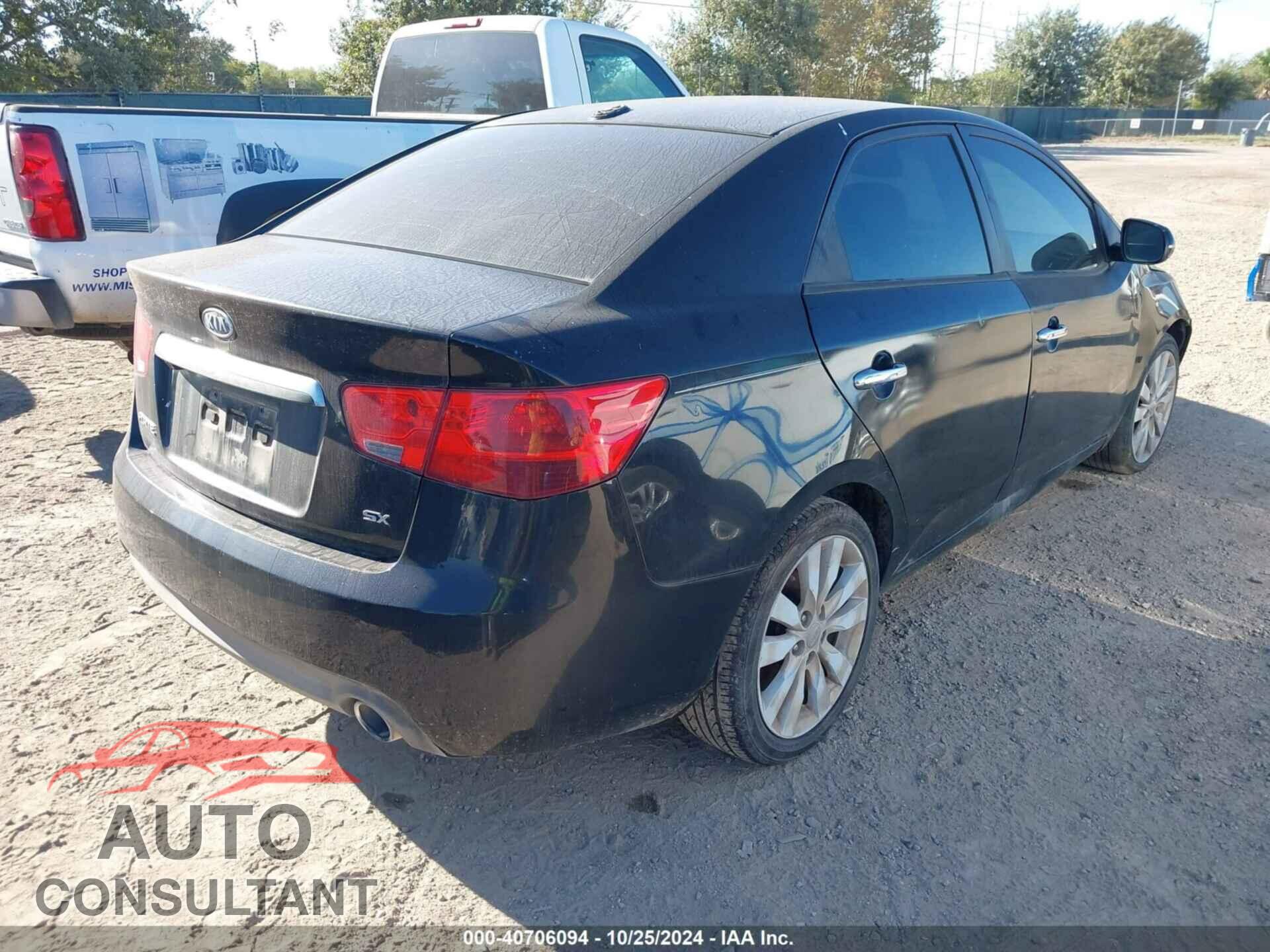 KIA FORTE 2011 - KNAFW4A33B5422419