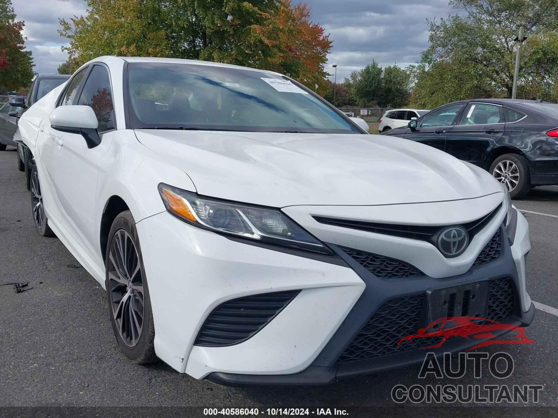 TOYOTA CAMRY 2018 - 4T1B11HKXJU610785