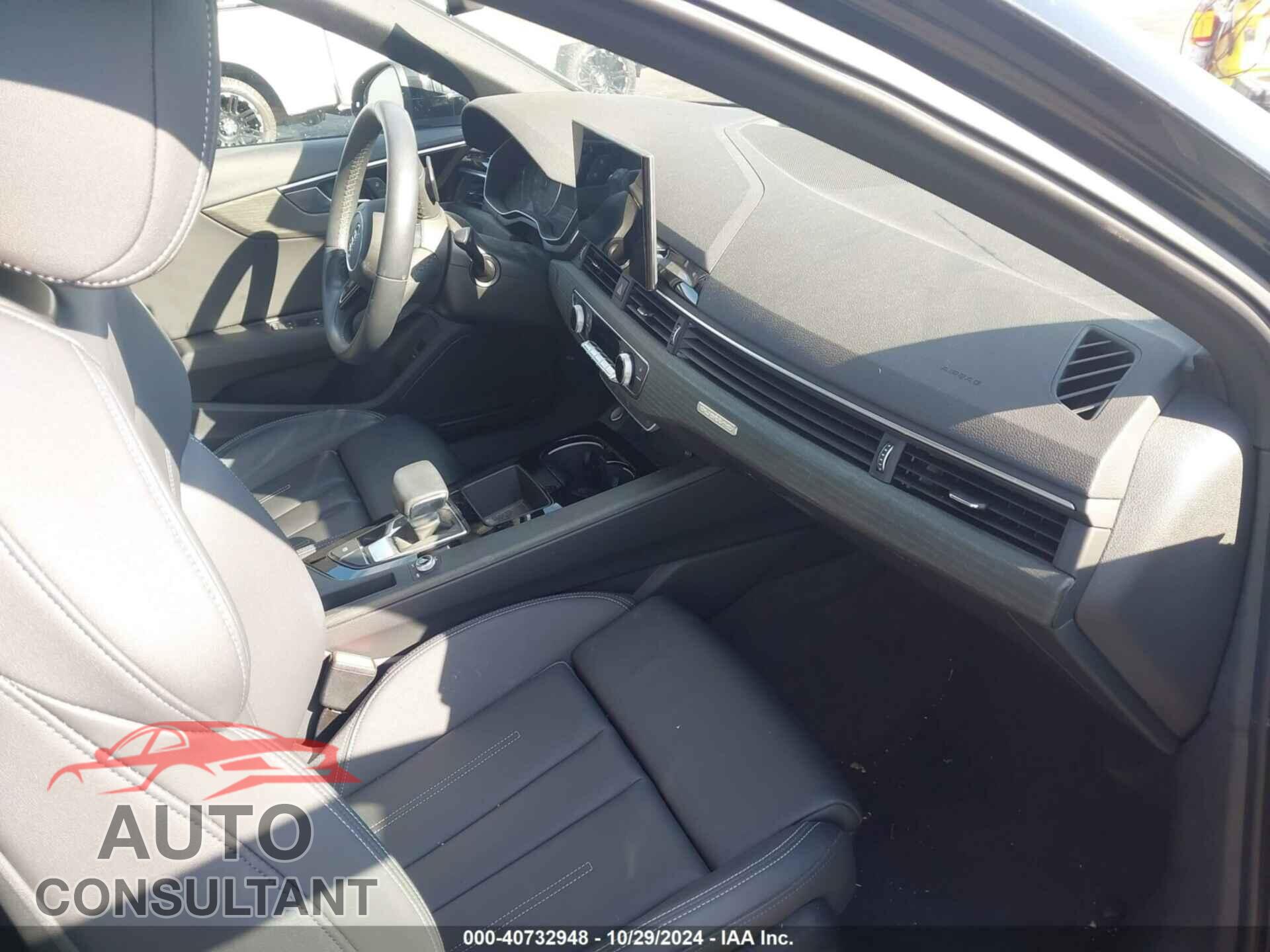 AUDI A4 2023 - WAUDAAF47PN007889