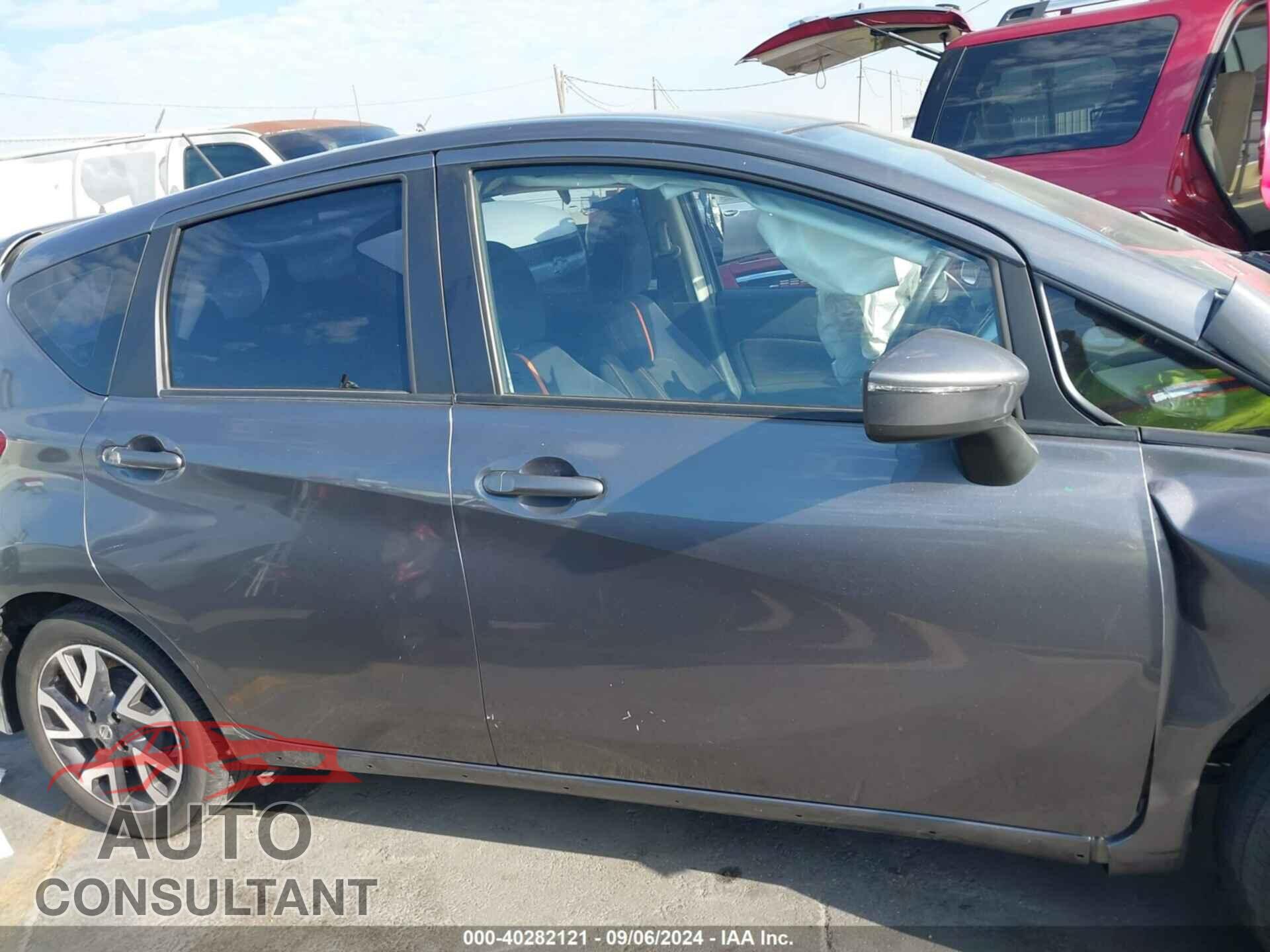 NISSAN VERSA NOTE 2017 - 3N1CE2CP9HL355463