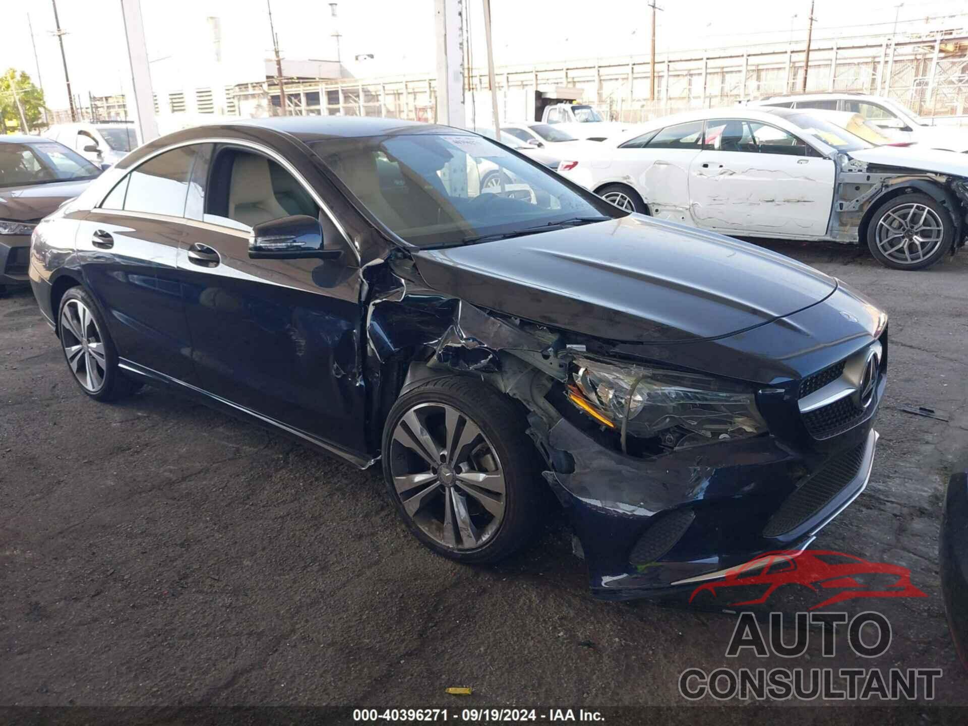 MERCEDES-BENZ CLA 250 2017 - WDDSJ4EB5HN449573