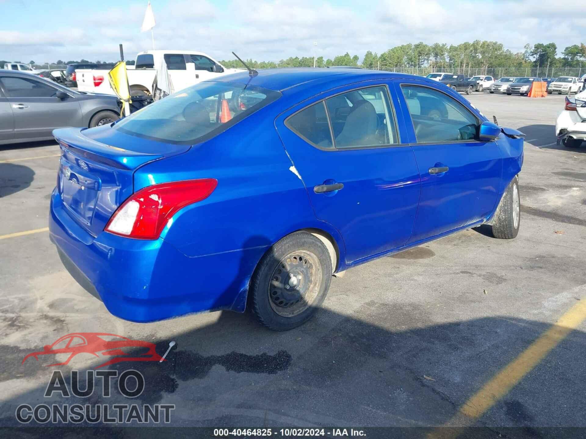 NISSAN VERSA 2017 - 3N1CN7AP7HL852950