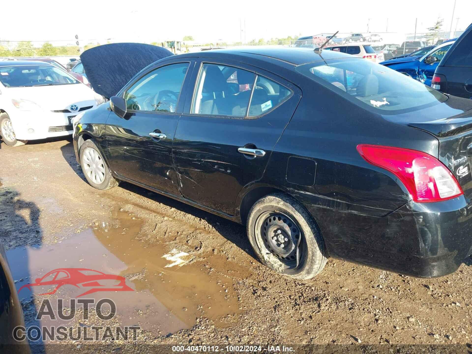 NISSAN VERSA 2017 - 3N1CN7AP7HL829345