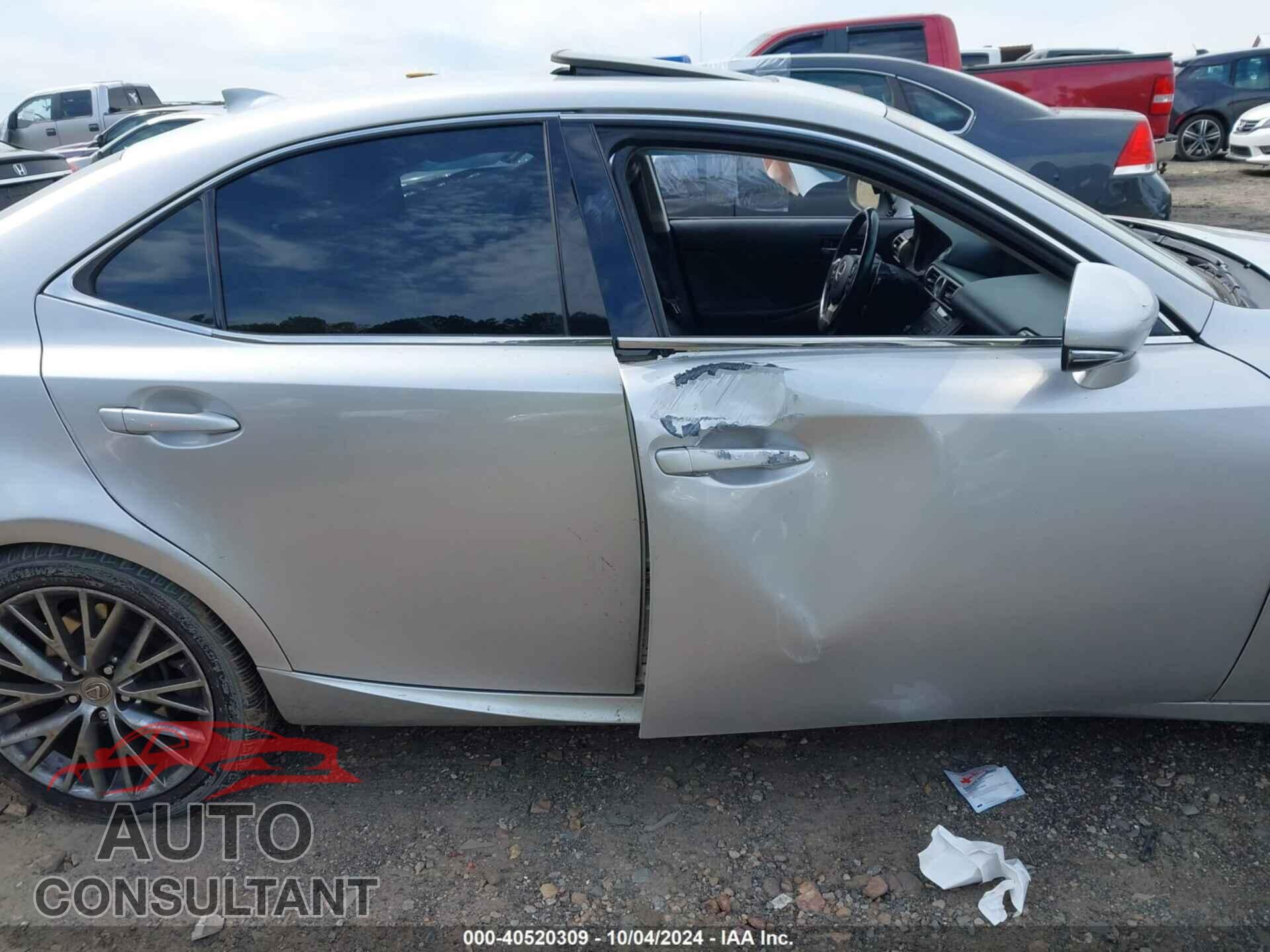 LEXUS IS 200T 2016 - JTHBA1D25G5001194