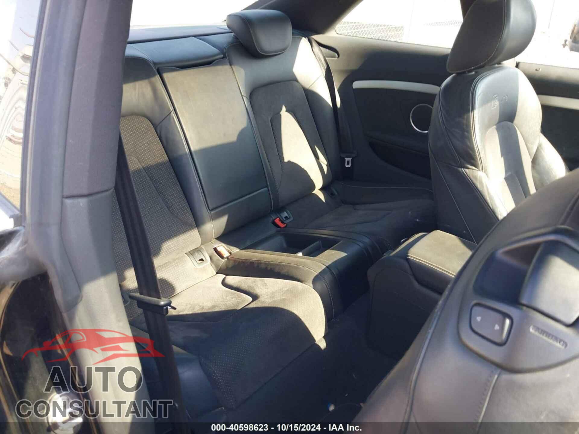 AUDI A5 2009 - WAUDK78T99A011148