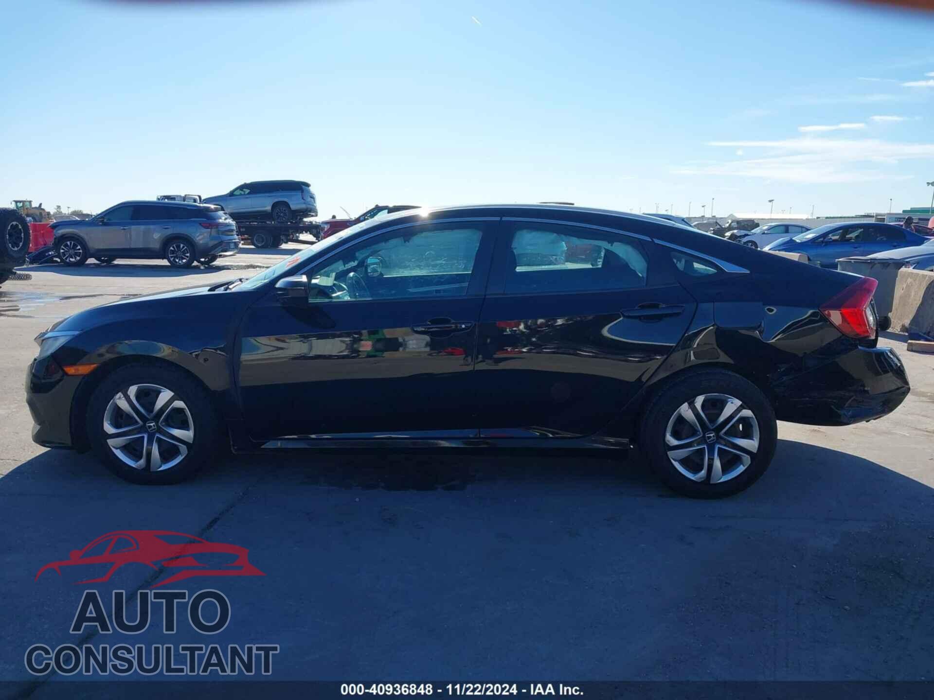 HONDA CIVIC 2018 - 2HGFC2F59JH536637