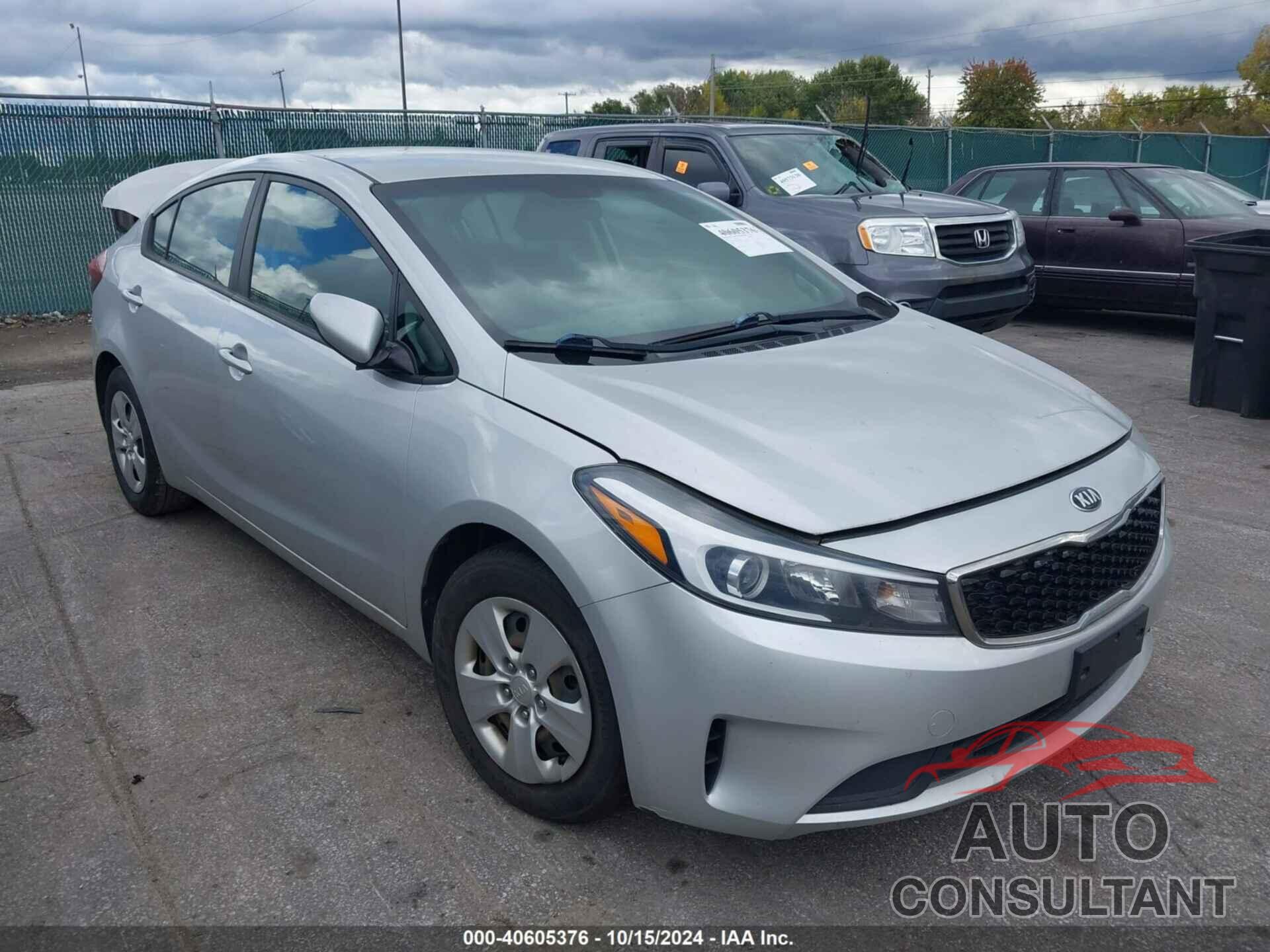 KIA FORTE 2018 - 3KPFL4A72JE230295