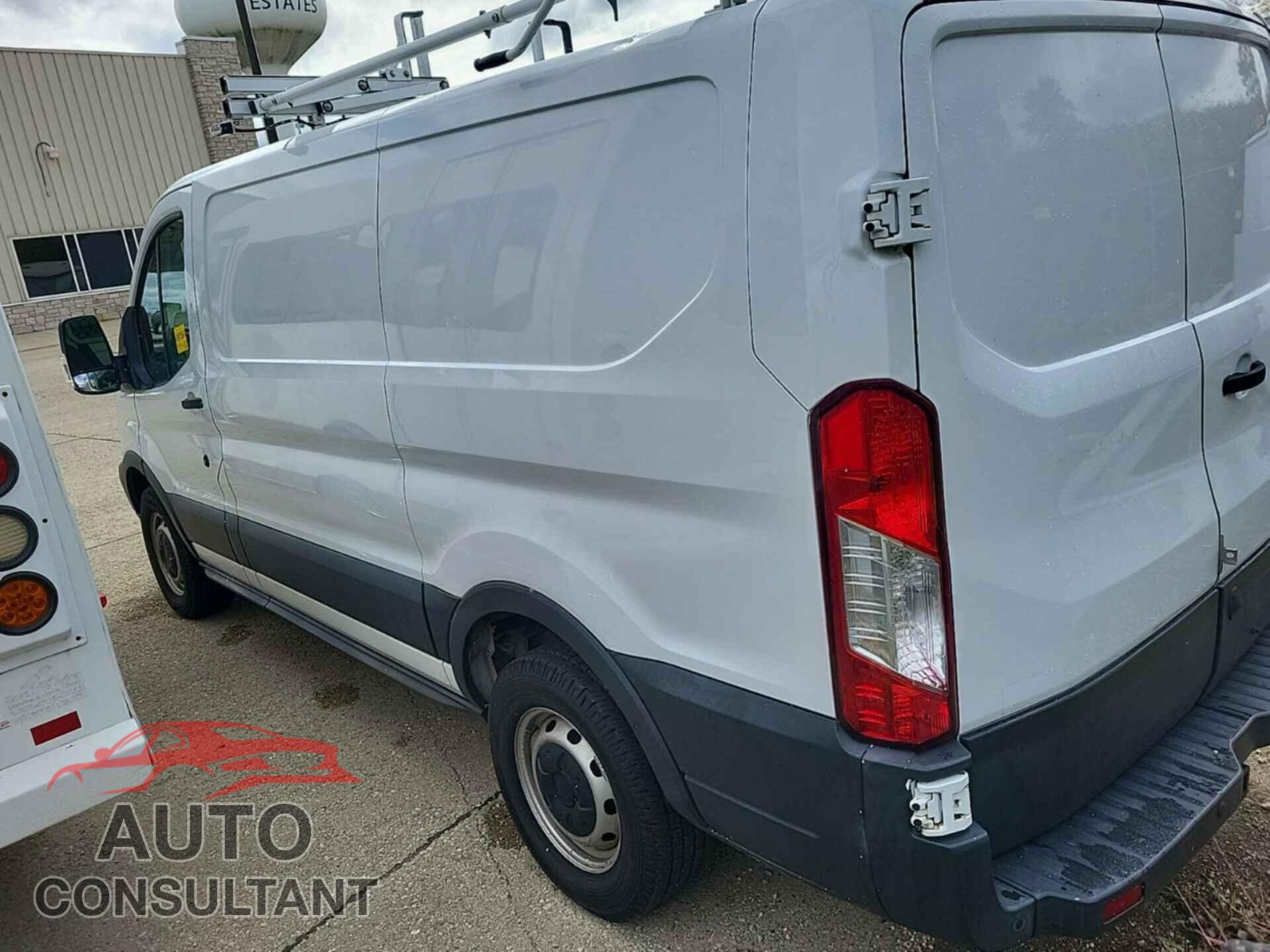 FORD TRANSIT 2016 - 1FTYR1YM9GKB55473