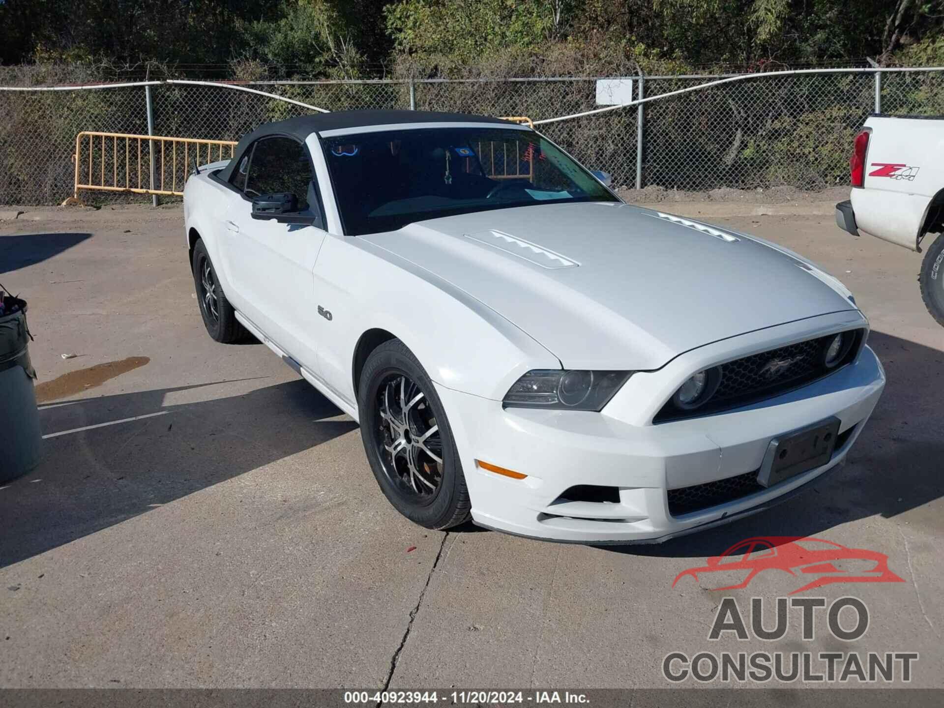 FORD MUSTANG 2014 - 1ZVBP8FF5E5218022