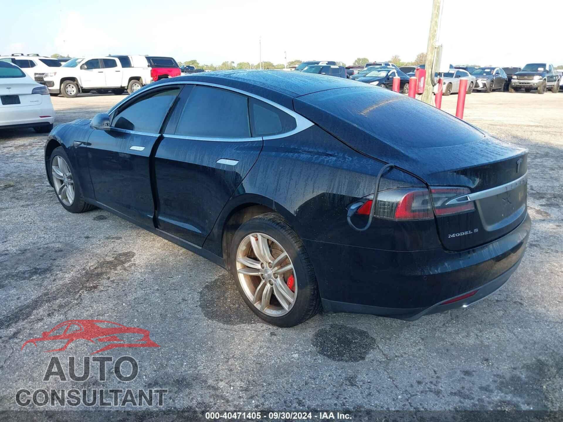 TESLA MODEL S 2015 - 5YJSA1E43FF112342