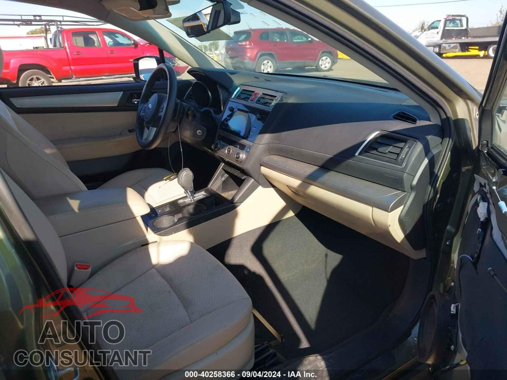 SUBARU OUTBACK 2017 - 4S4BSAFC3H3233788