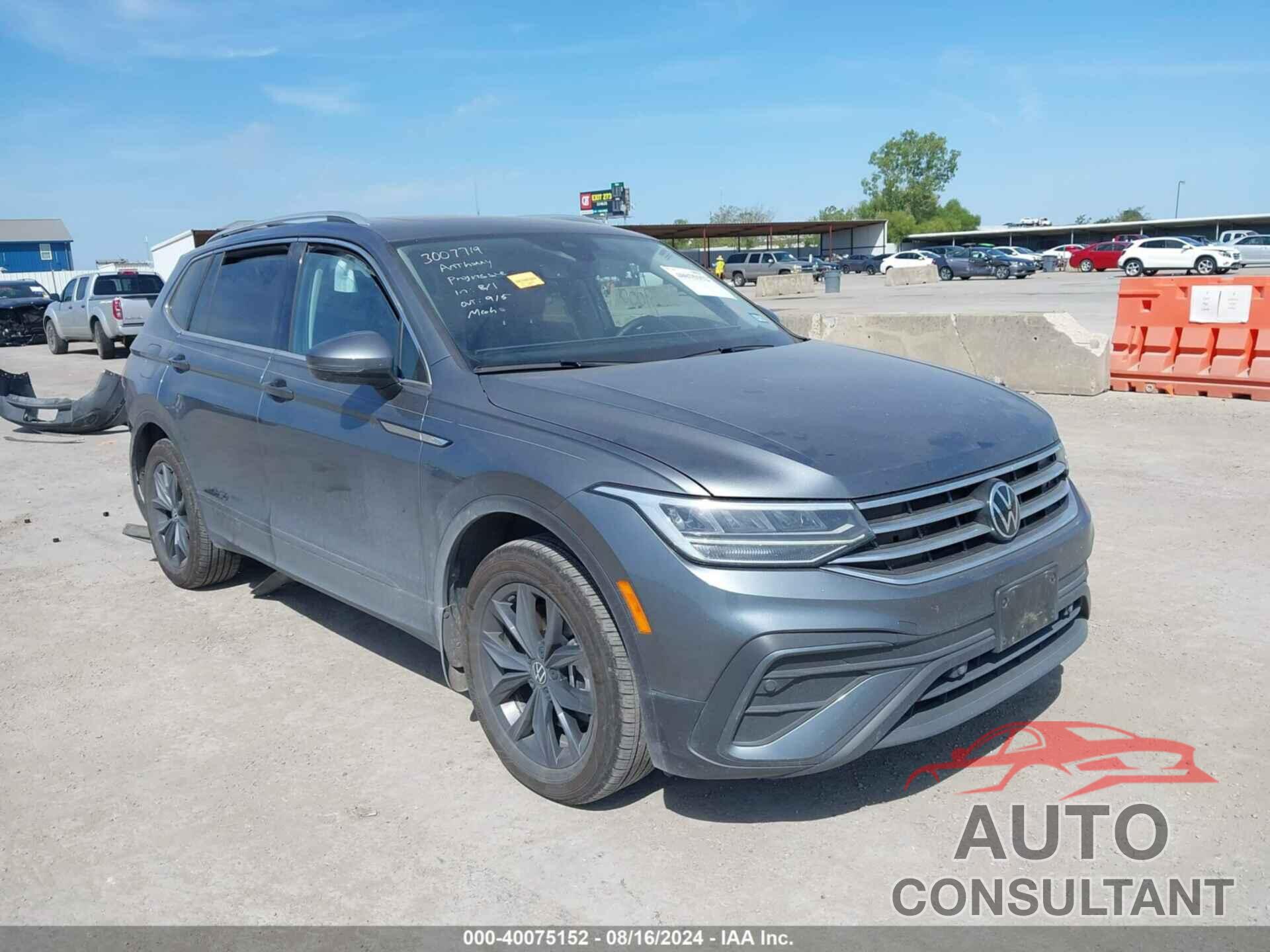 VOLKSWAGEN TIGUAN 2023 - 3VVNB7AX0PM054041