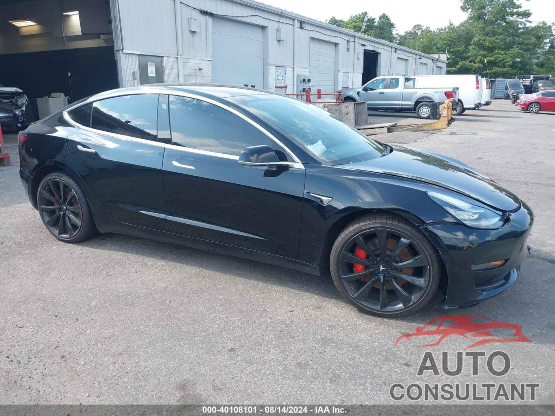 TESLA MODEL 3 2019 - 5YJ3E1EB0KF440738