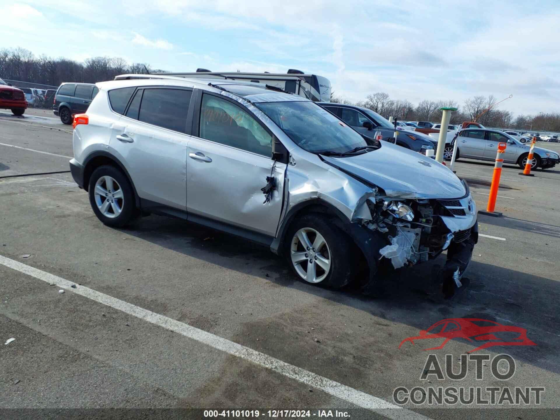 TOYOTA RAV4 2014 - JTMRFREV0ED082973