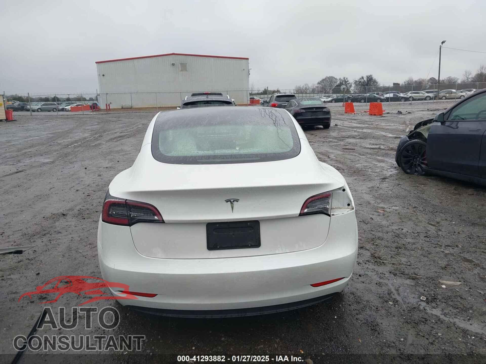 TESLA MODEL 3 2023 - 5YJ3E1EA2PF573810