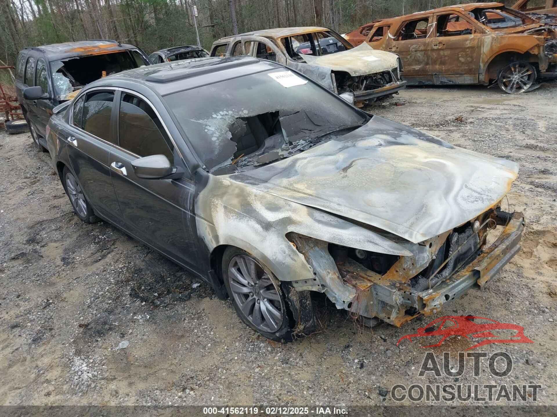 HONDA ACCORD 2011 - 1HGCP3F86BA012000
