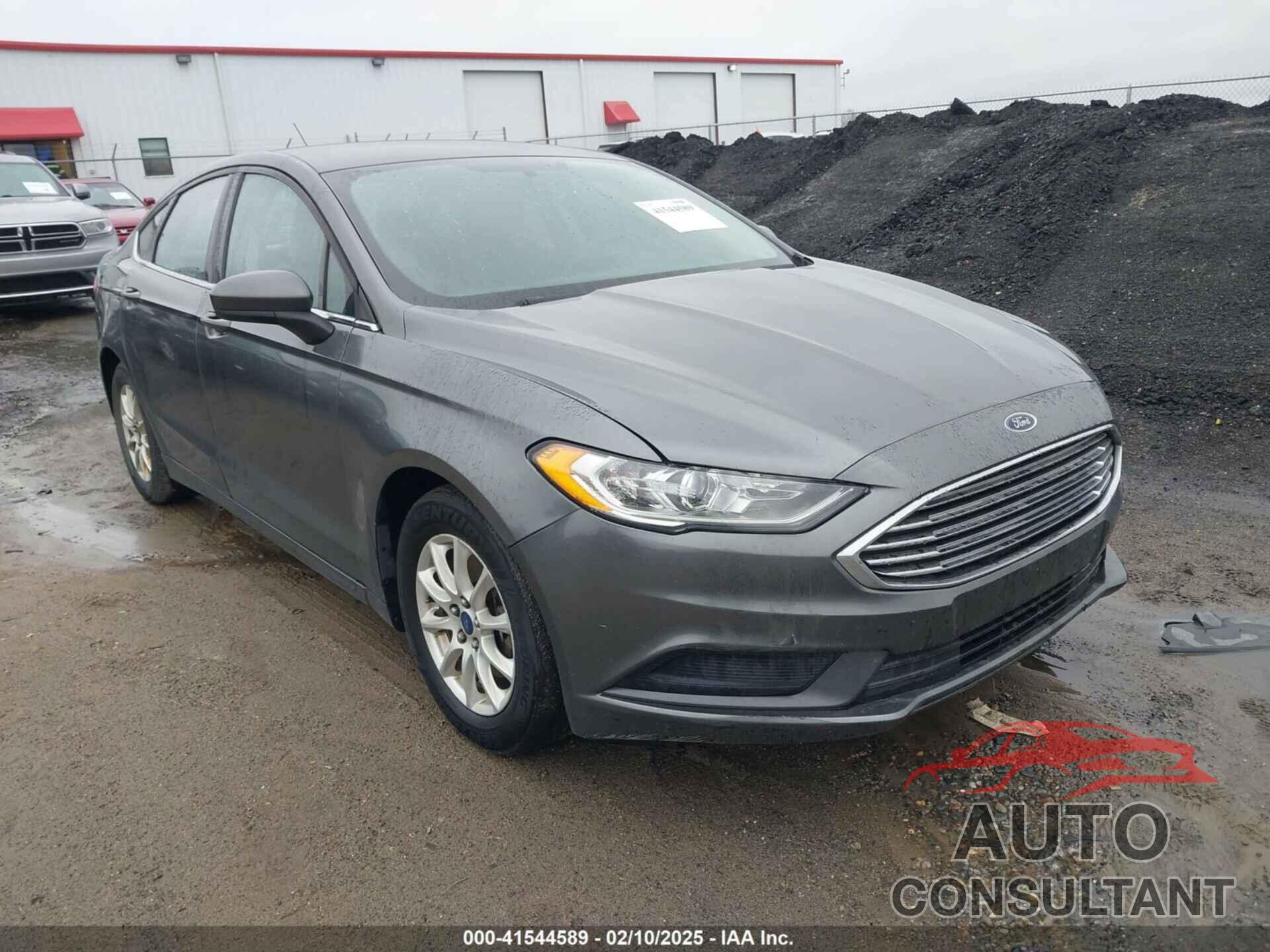FORD FUSION 2017 - 3FA6P0G75HR169893