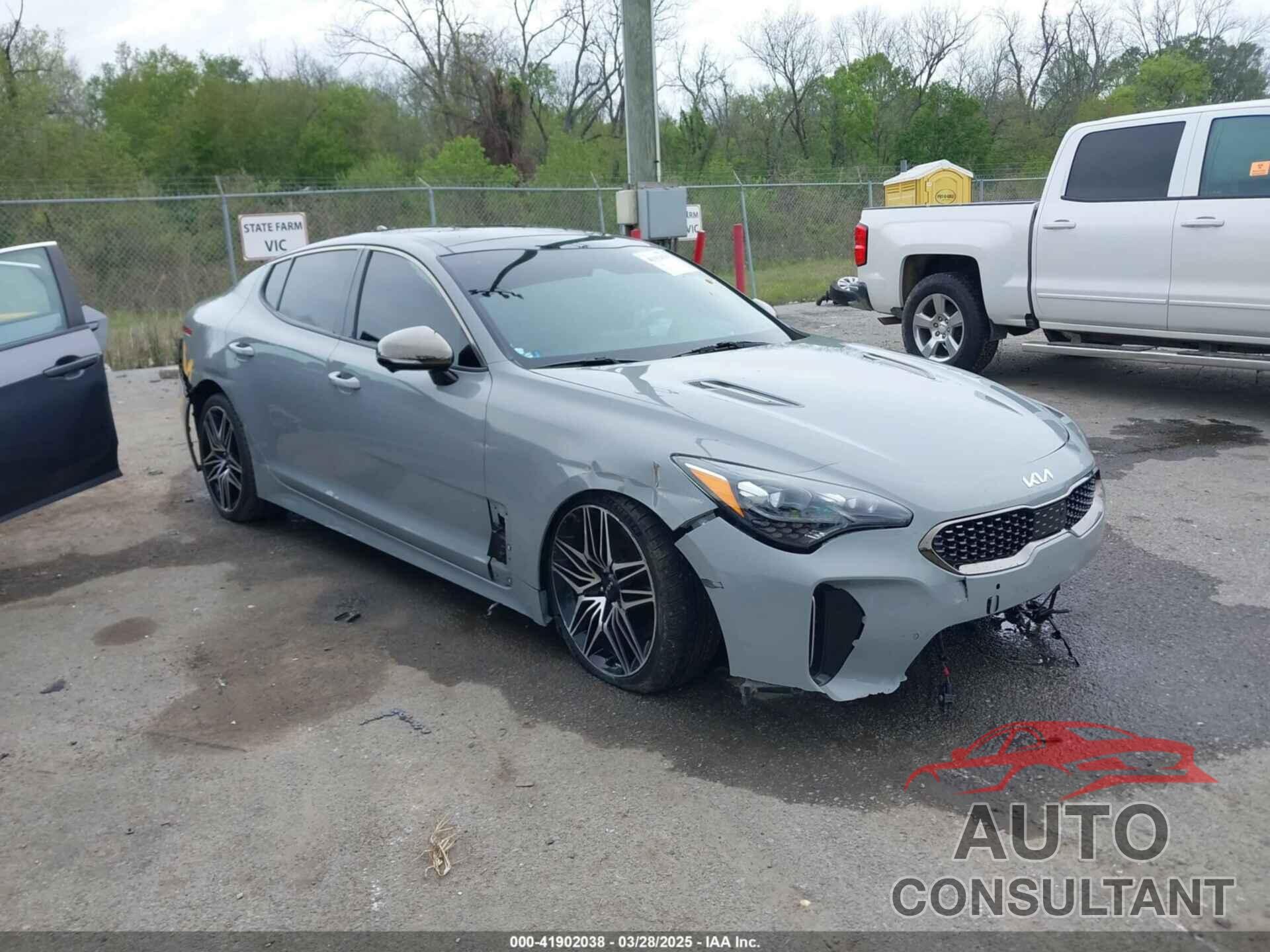 KIA STINGER 2023 - KNAE55LCXP6128440