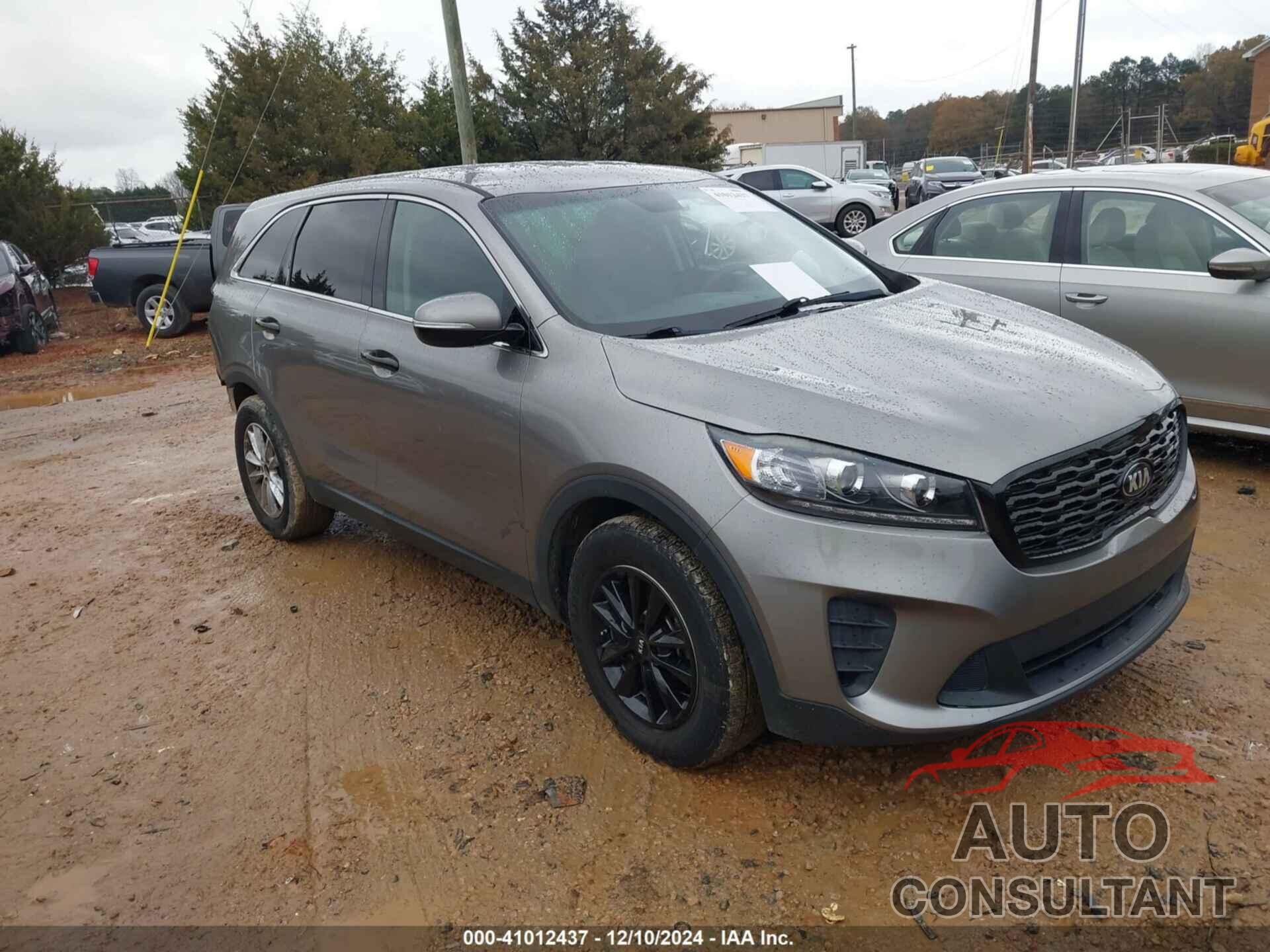 KIA SORENTO 2019 - 5XYPG4A36KG530433