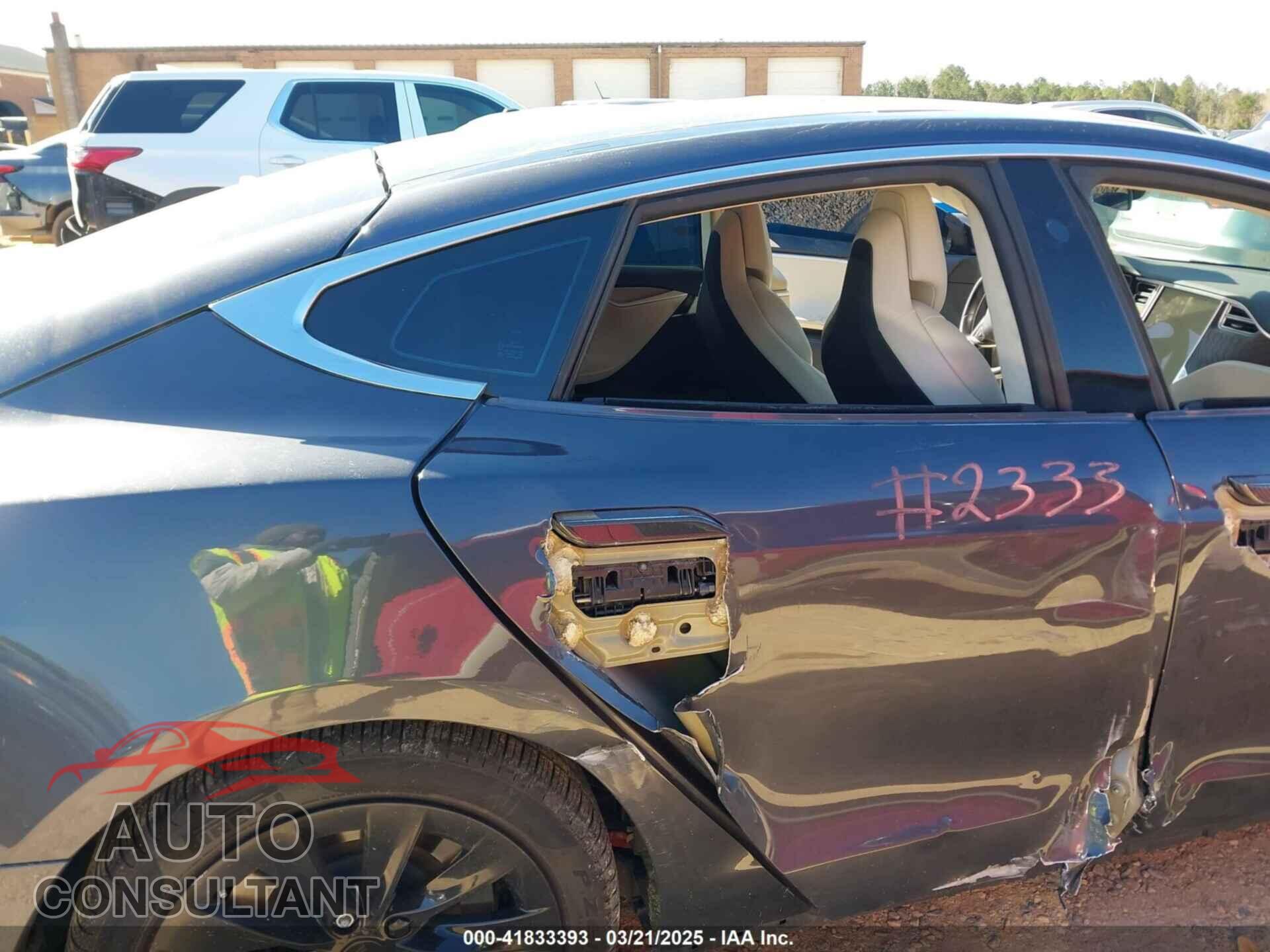 TESLA MODEL S 2017 - 5YJSA1E20HF220967