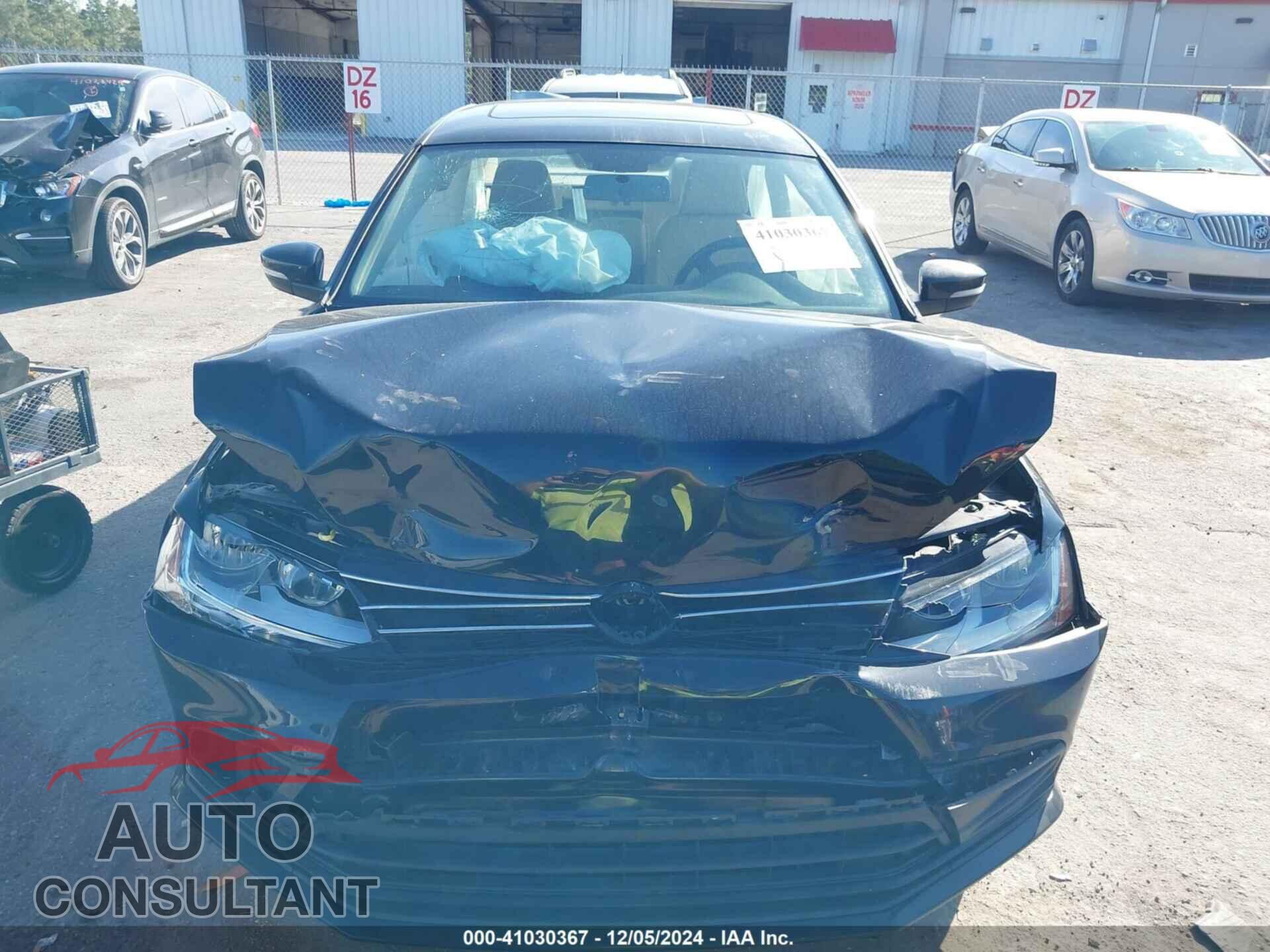 VOLKSWAGEN JETTA 2017 - 3VWDB7AJ1HM408749
