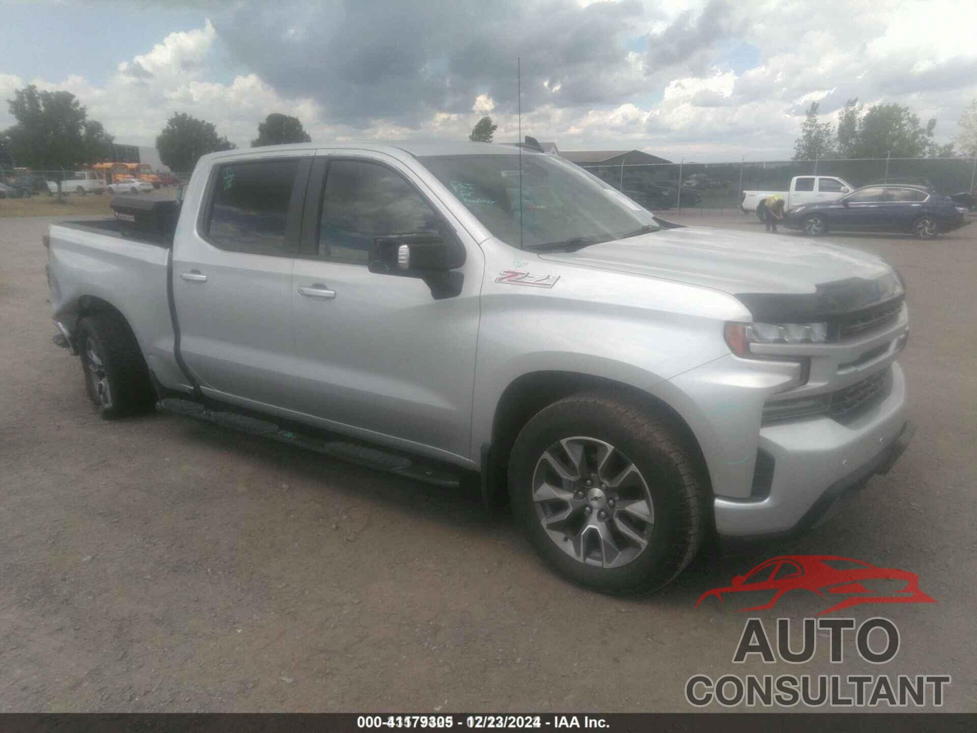 CHEVROLET SILVERADO 1500 2019 - 1GCUYEED9KZ195467