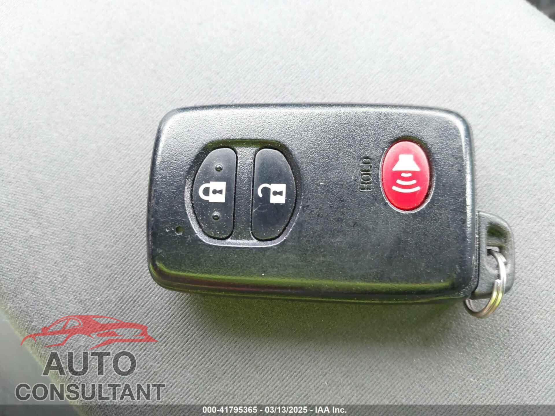 TOYOTA PRIUS 2010 - JTDKN3DU8A0228564