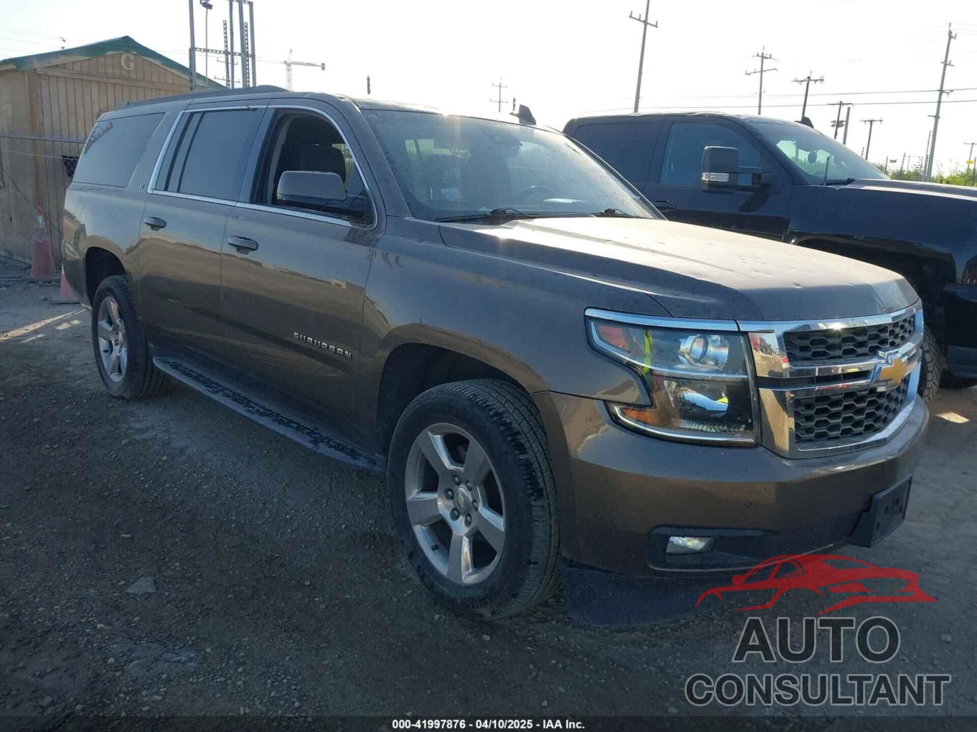 CHEVROLET SUBURBAN 2016 - 1GNSCHKC5GR293204