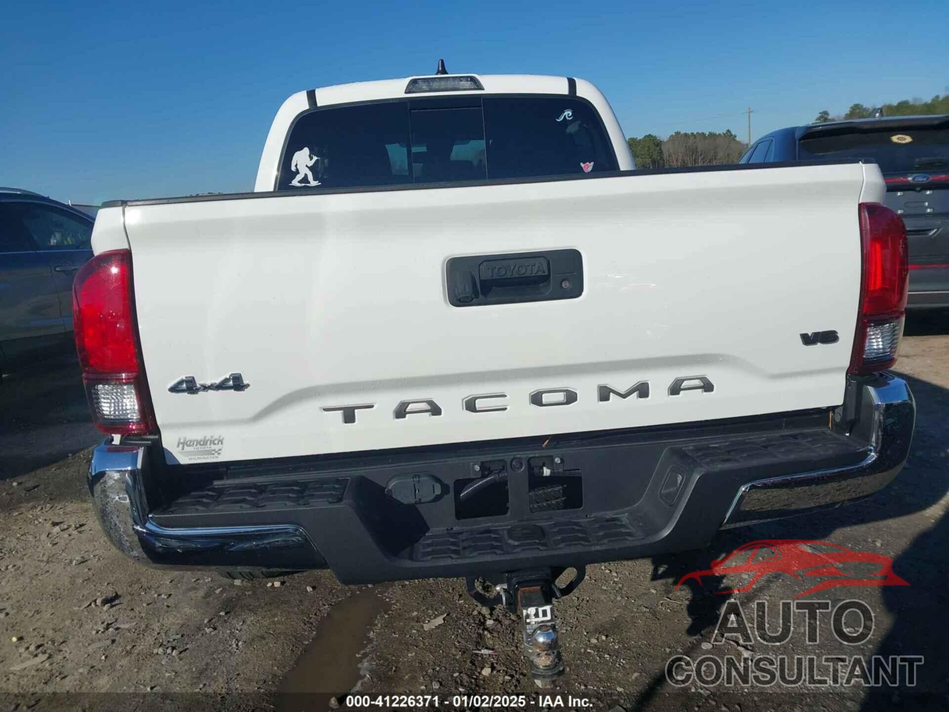 TOYOTA TACOMA 2021 - 3TMCZ5AN4MM442230