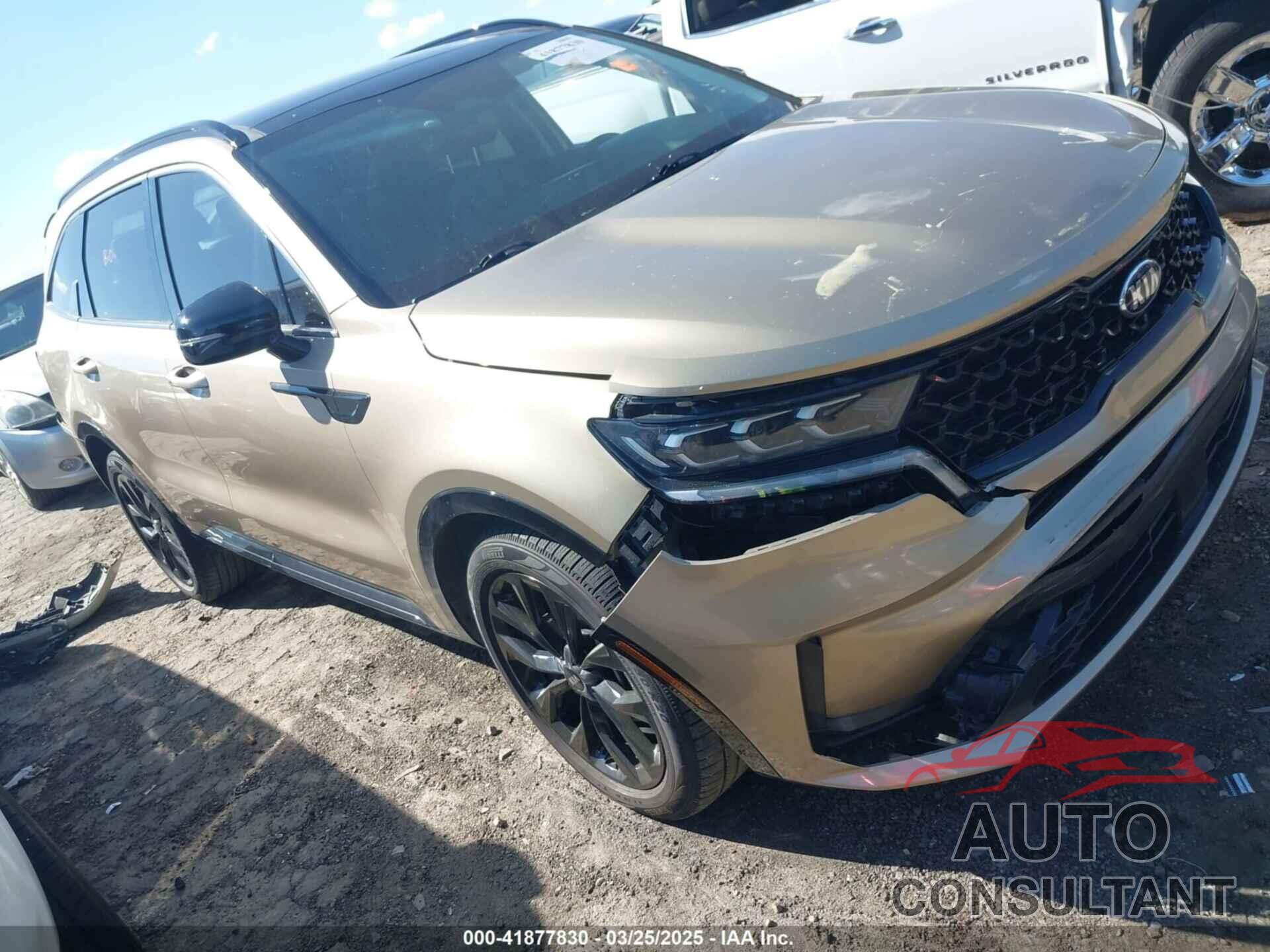 KIA SORENTO 2021 - 5XYRK4LF3MG034586