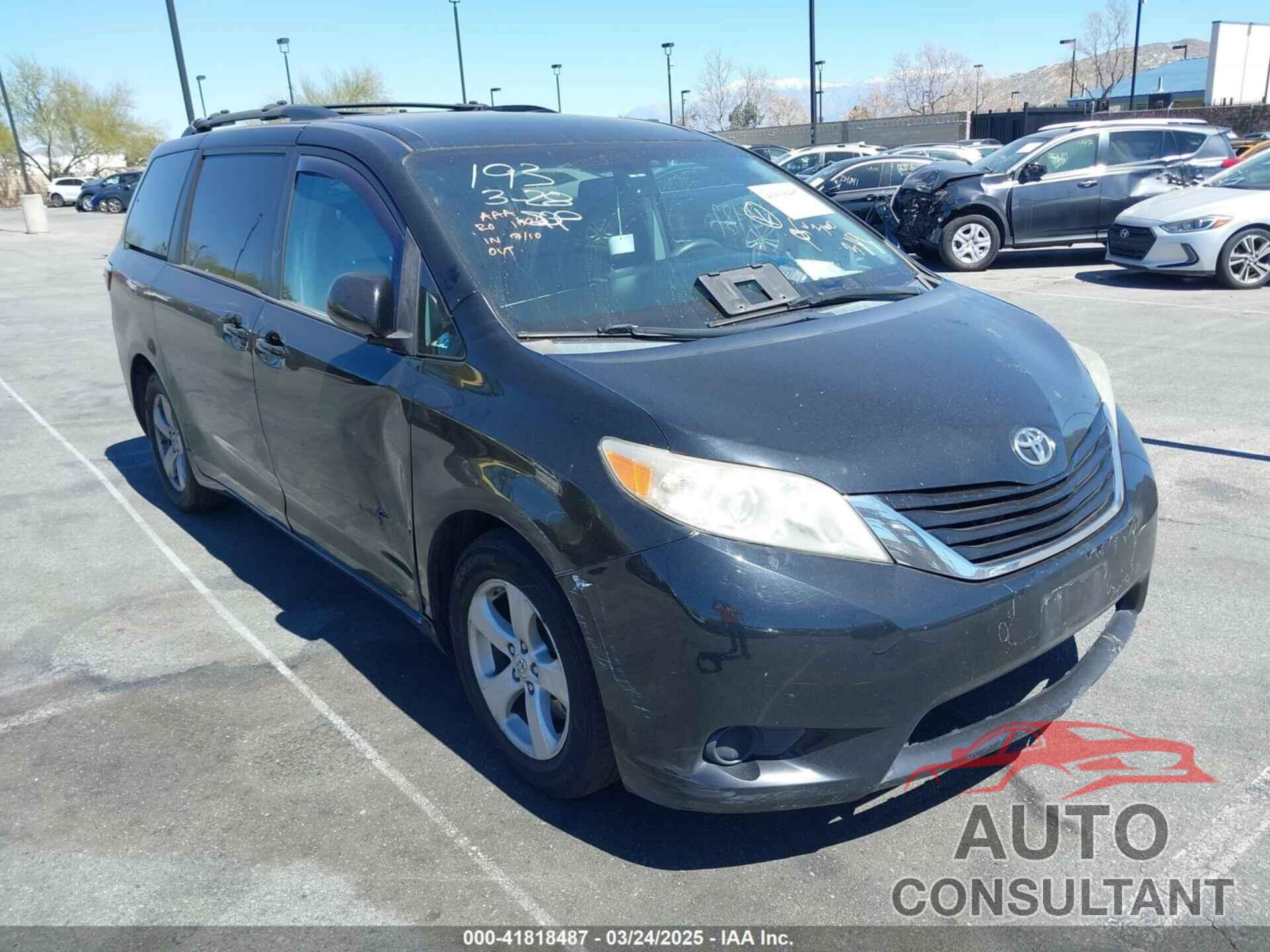 TOYOTA SIENNA 2015 - 5TDKK3DC8FS533728