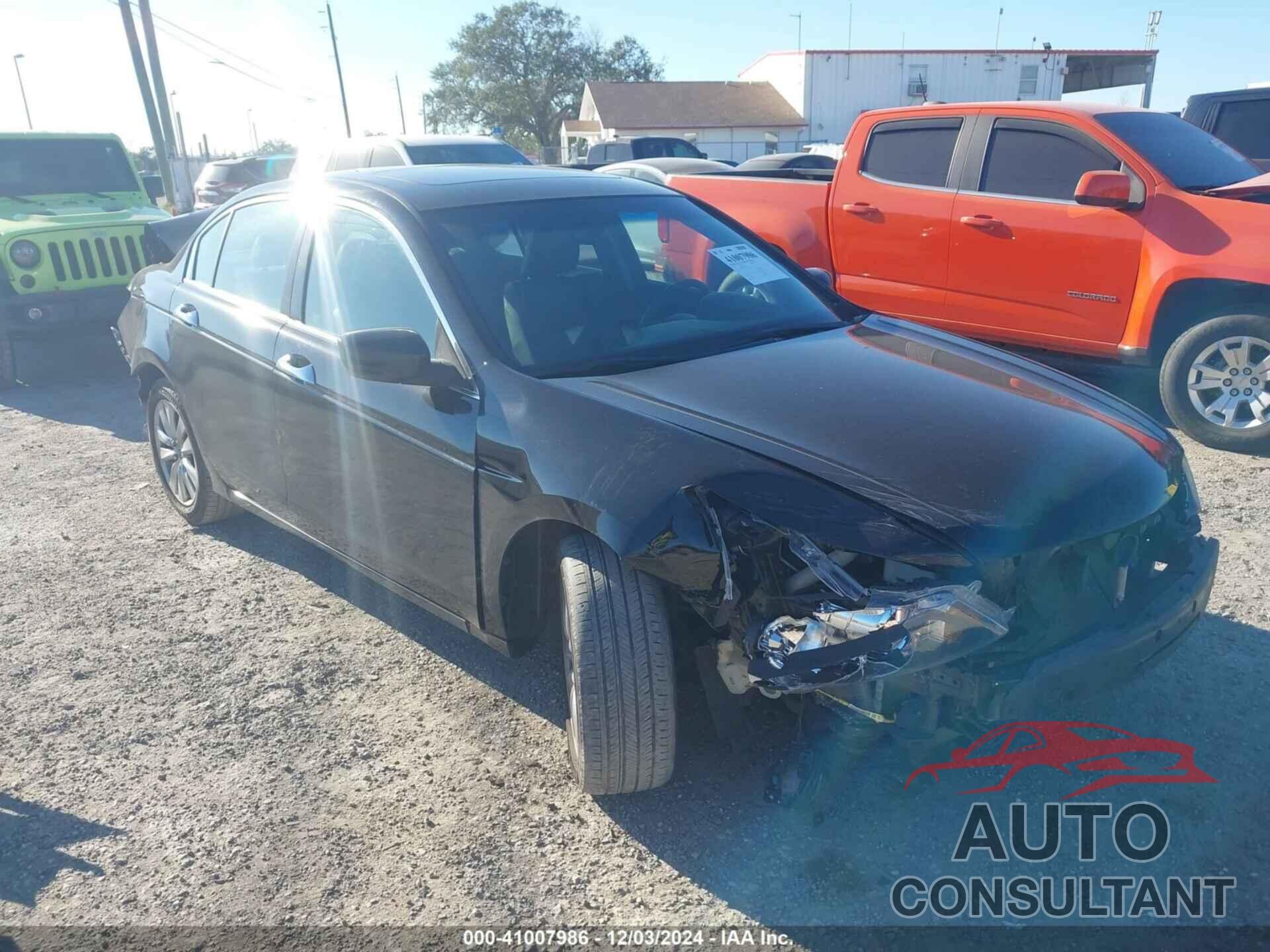 HONDA ACCORD 2011 - 1HGCP3F88BA013990