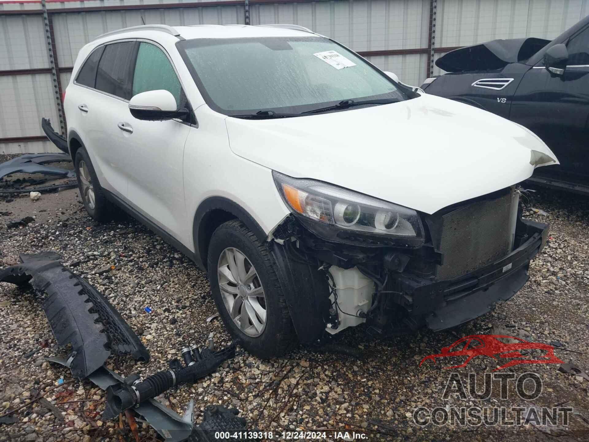KIA SORENTO 2017 - 5XYPG4A35HG259258