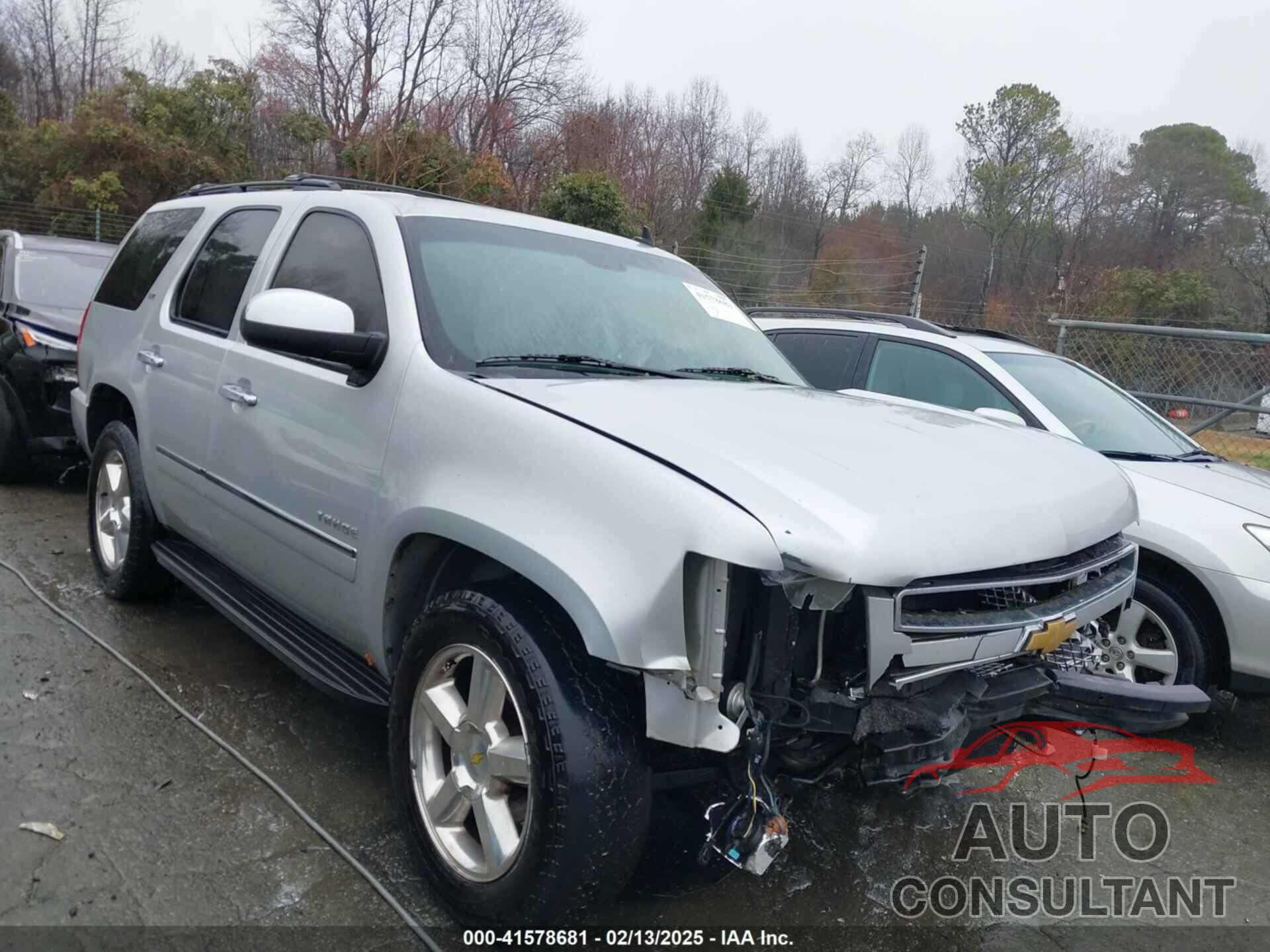 CHEVROLET TAHOE 2013 - 1GNSKCE03DR301593